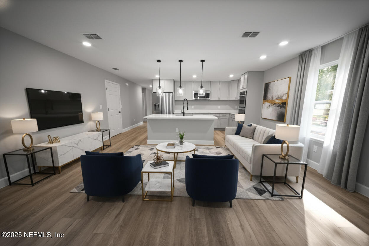 5036 SEABOARD Avenue