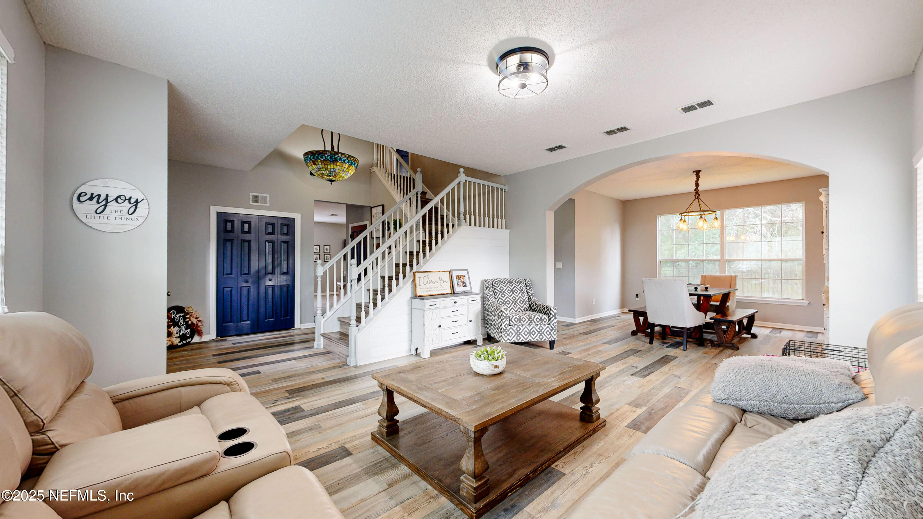 1441 LAUREL OAK Drive