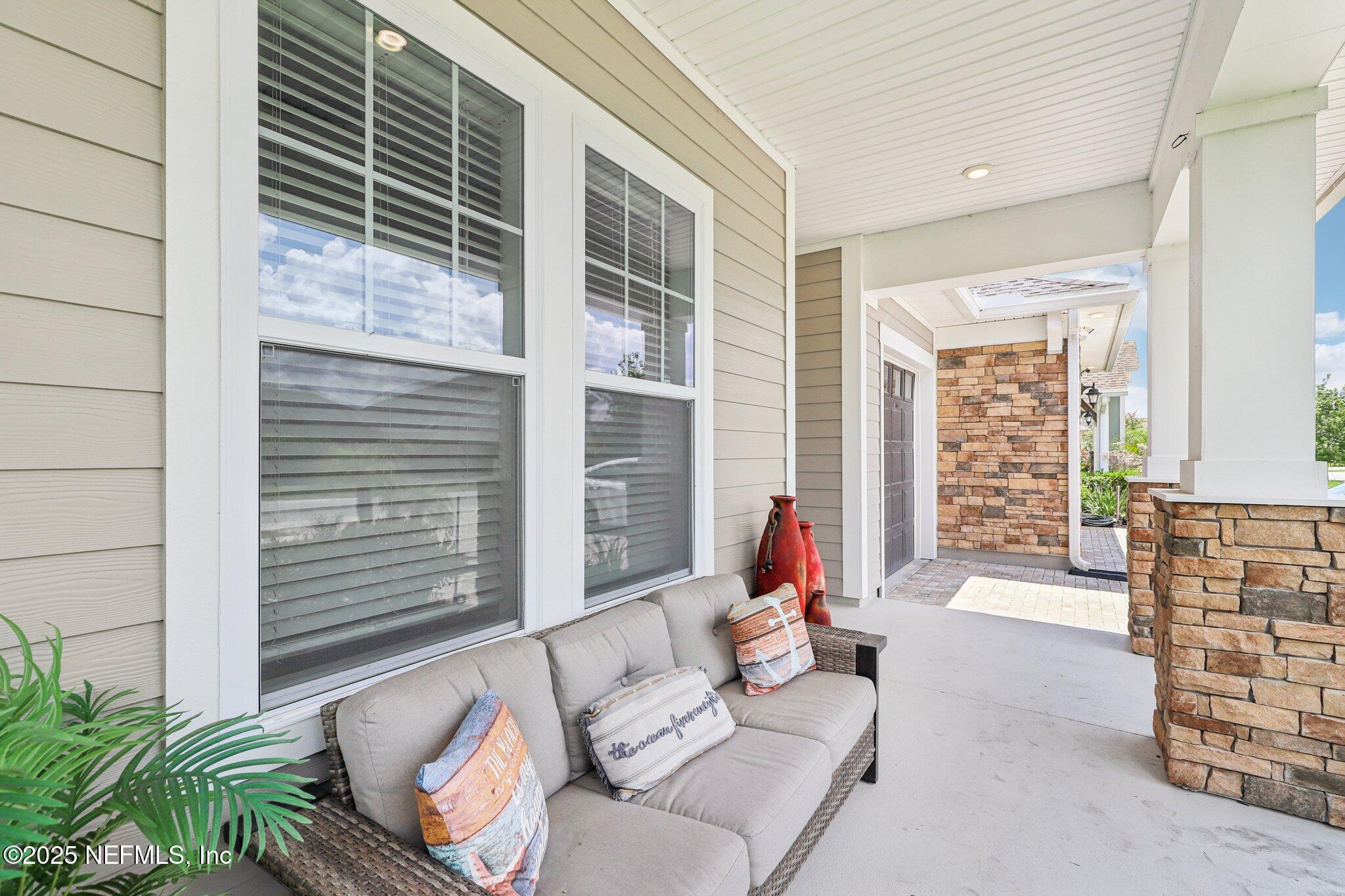 685 WINDLEY Drive