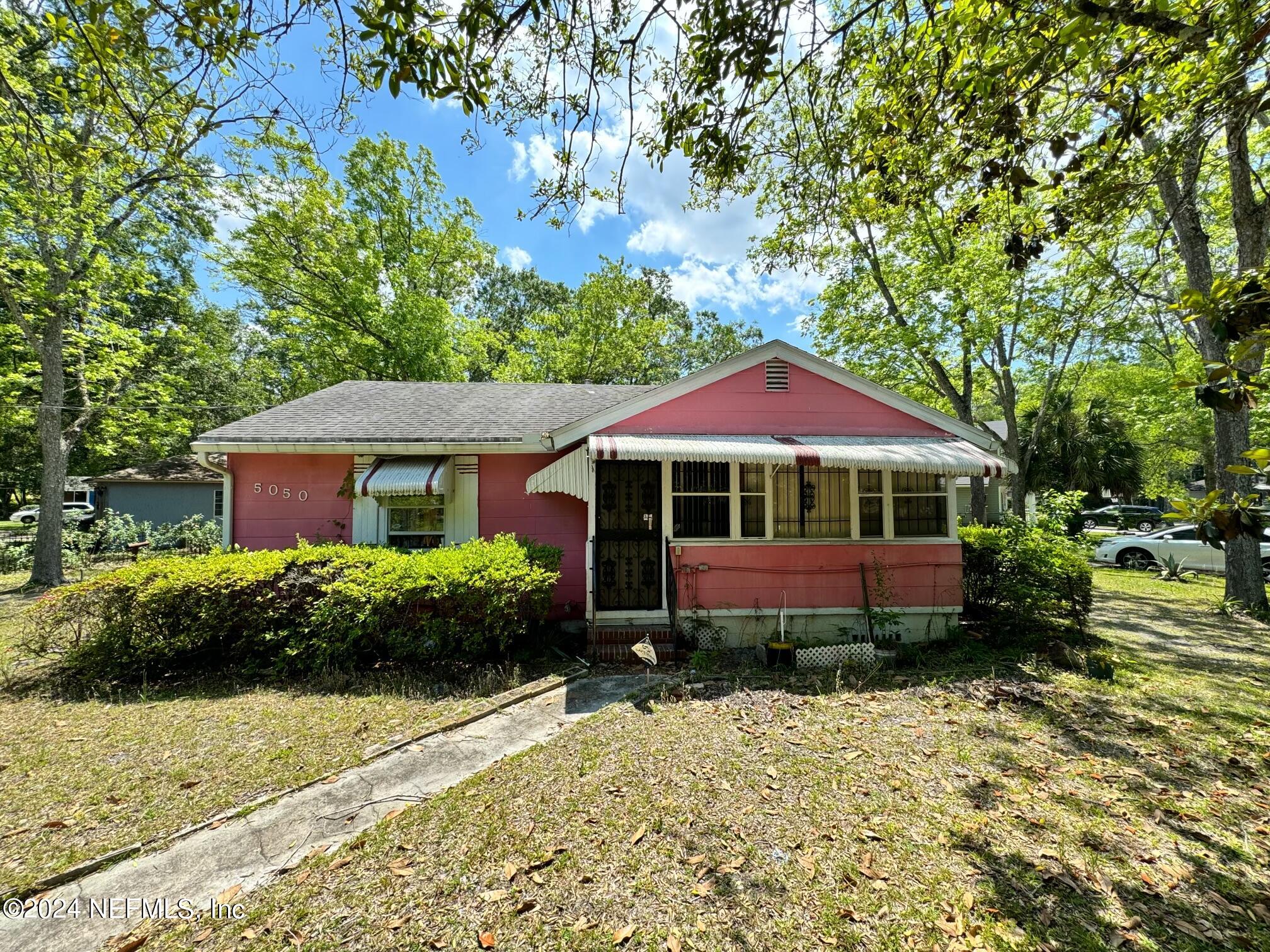 Jacksonville, FL home for sale located at 5050 Campenella Drive, Jacksonville, FL 32209
