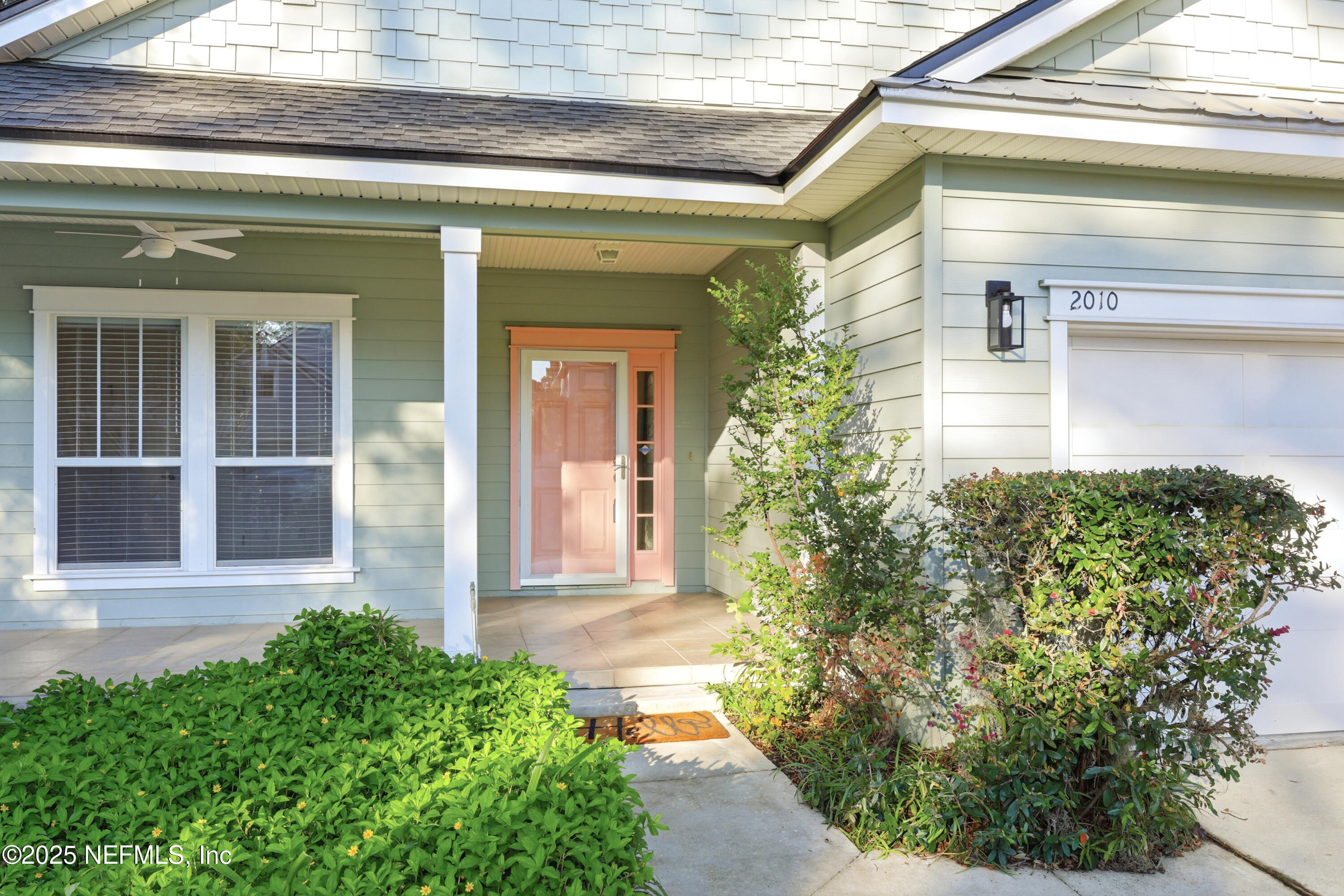 2010 PARADISE OAKS Court