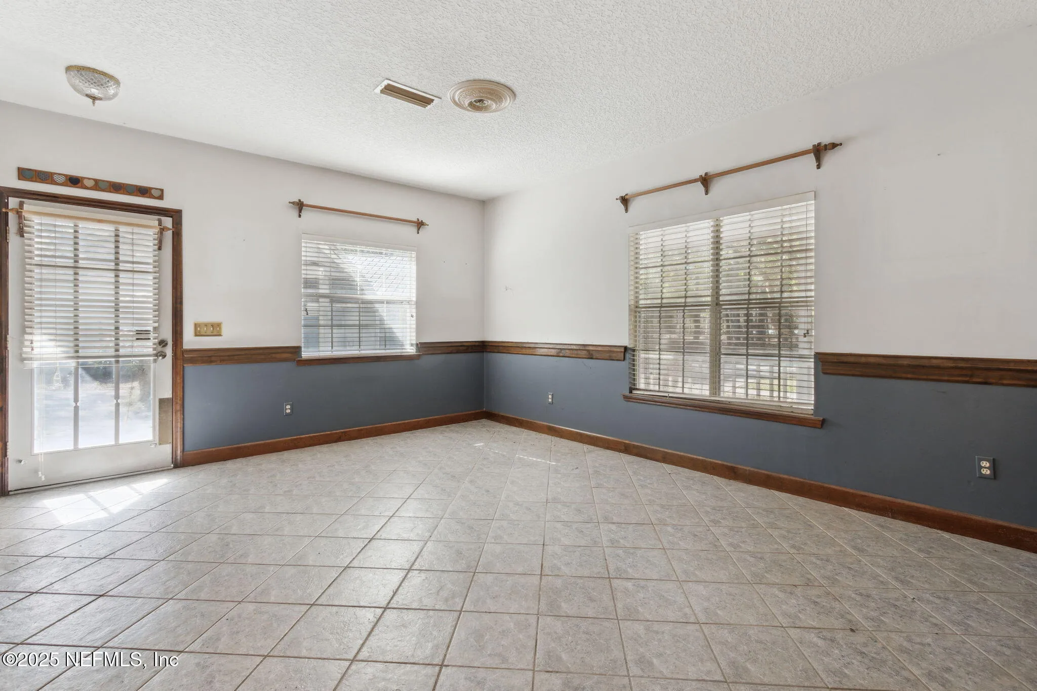 Jacksonville, Florida 32223, United States, 4 Bedrooms Bedrooms, ,3 BathroomsBathrooms,Residential,Pending,86341