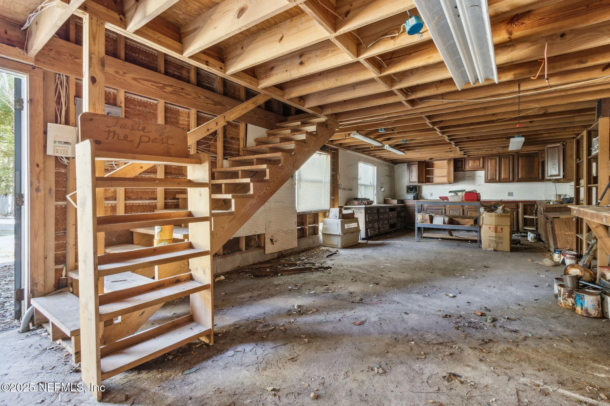 Jacksonville, Florida 32223, United States, 4 Bedrooms Bedrooms, ,3 BathroomsBathrooms,Residential,Pending,86341