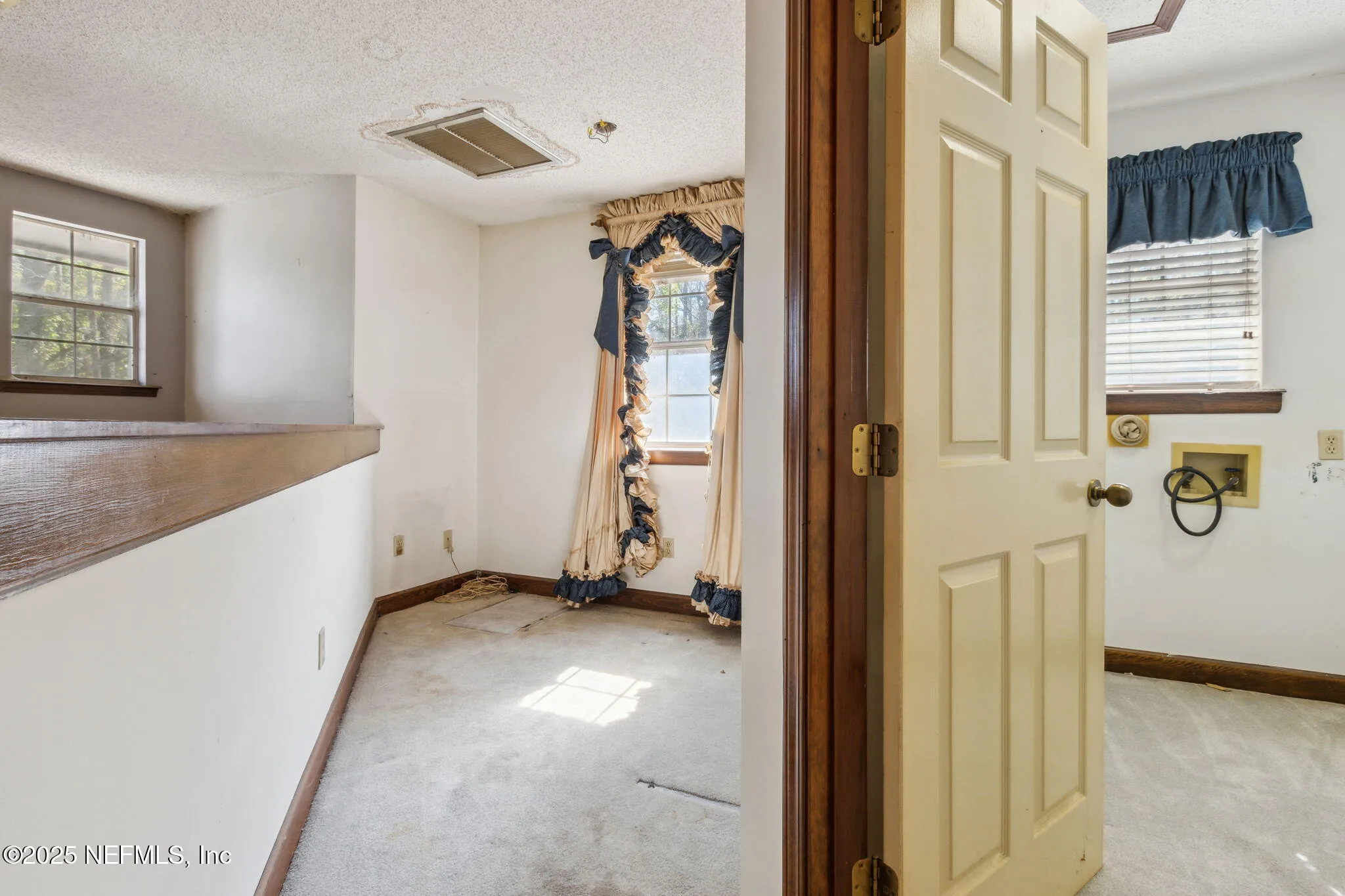 Jacksonville, Florida 32223, United States, 4 Bedrooms Bedrooms, ,3 BathroomsBathrooms,Residential,Pending,86341