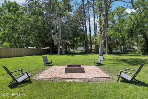 1126 LAKE SHORE Boulevard Jacksonville FL 32205