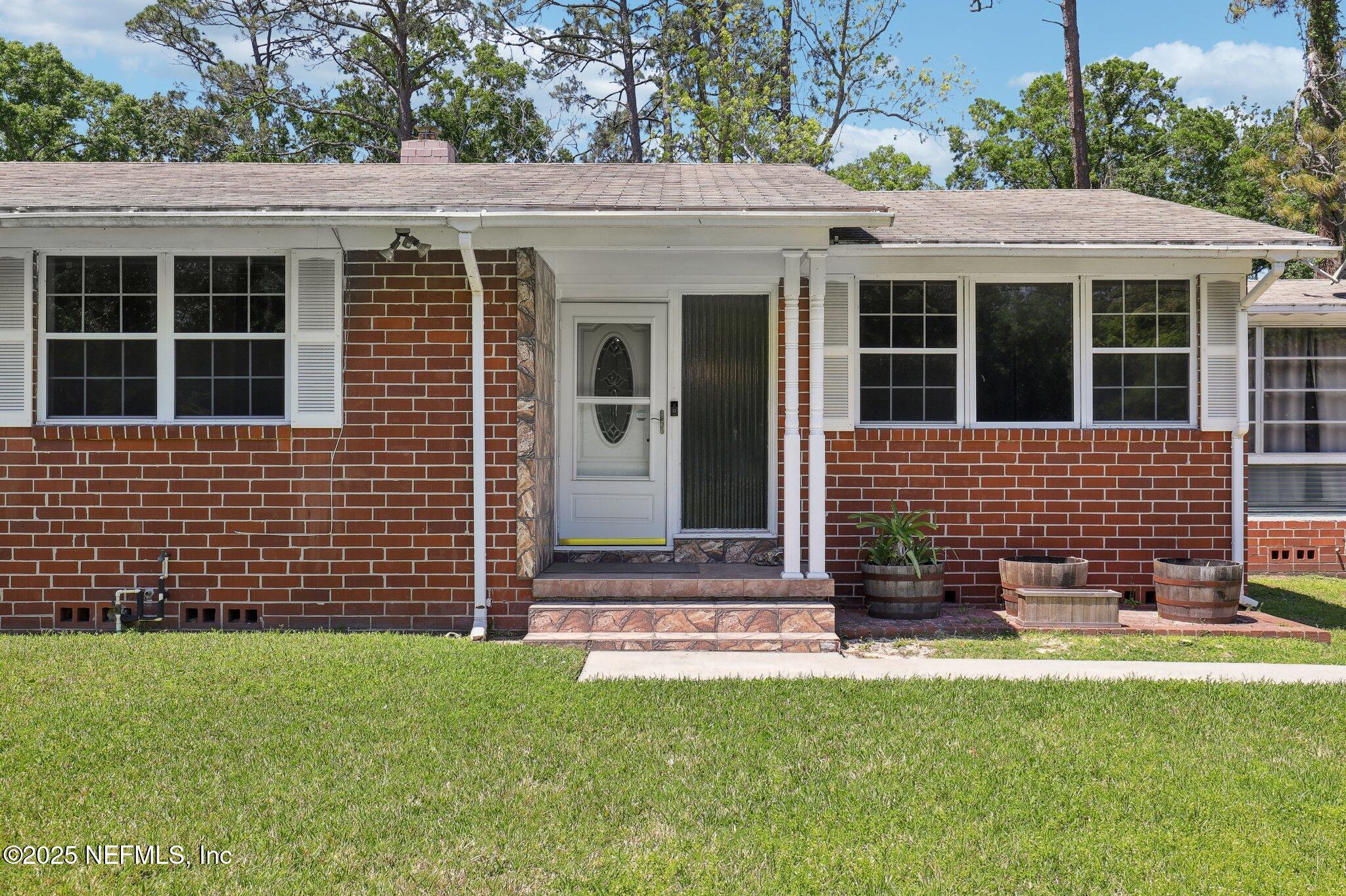 1126 LAKE SHORE Boulevard