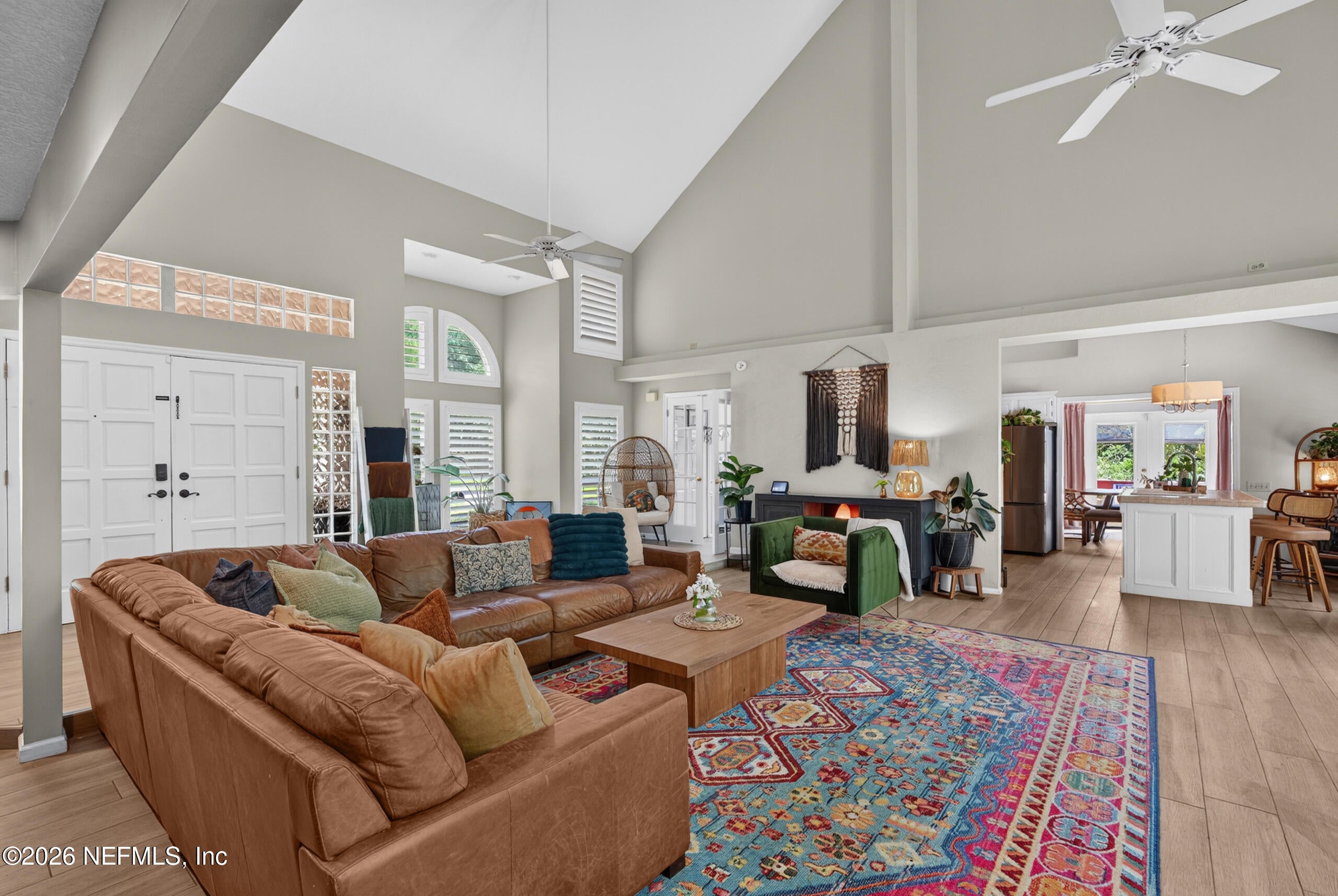 3331 VALPARISO Way