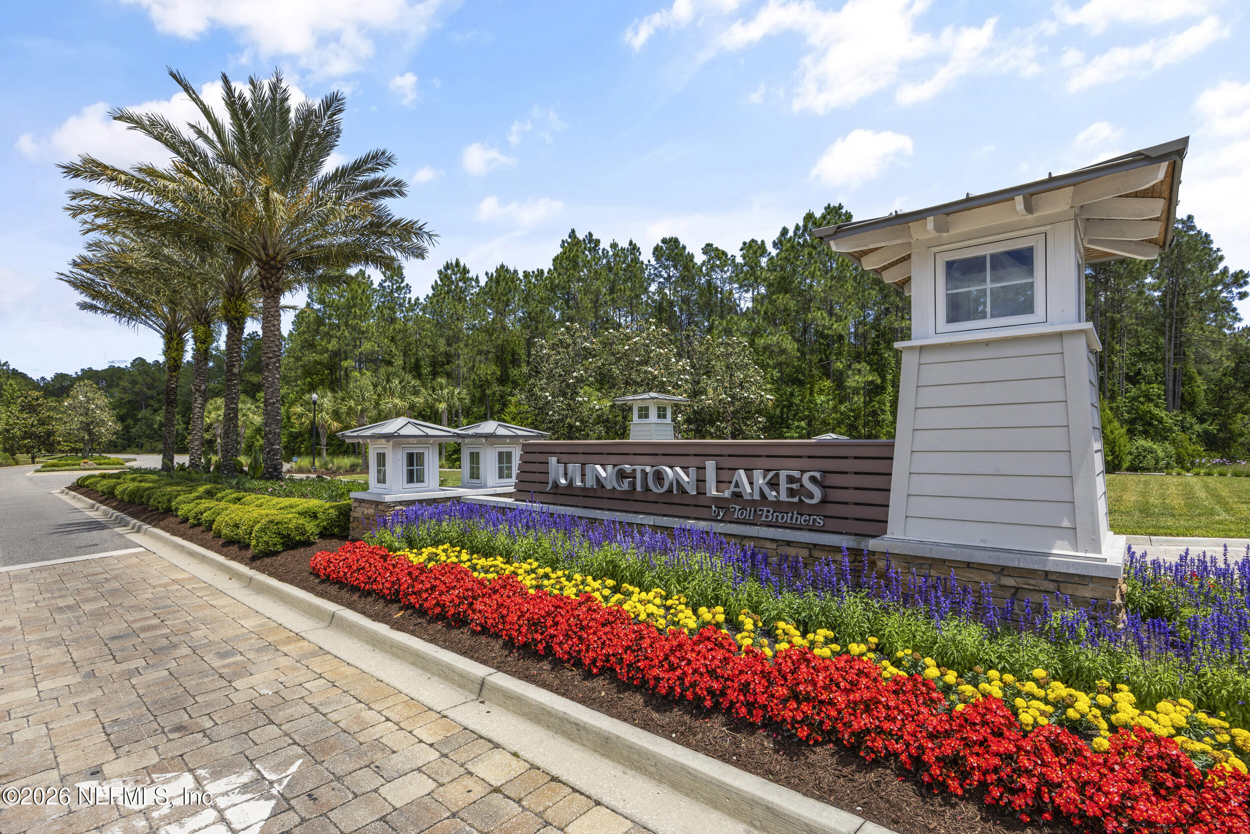152 PINE HAVEN Drive