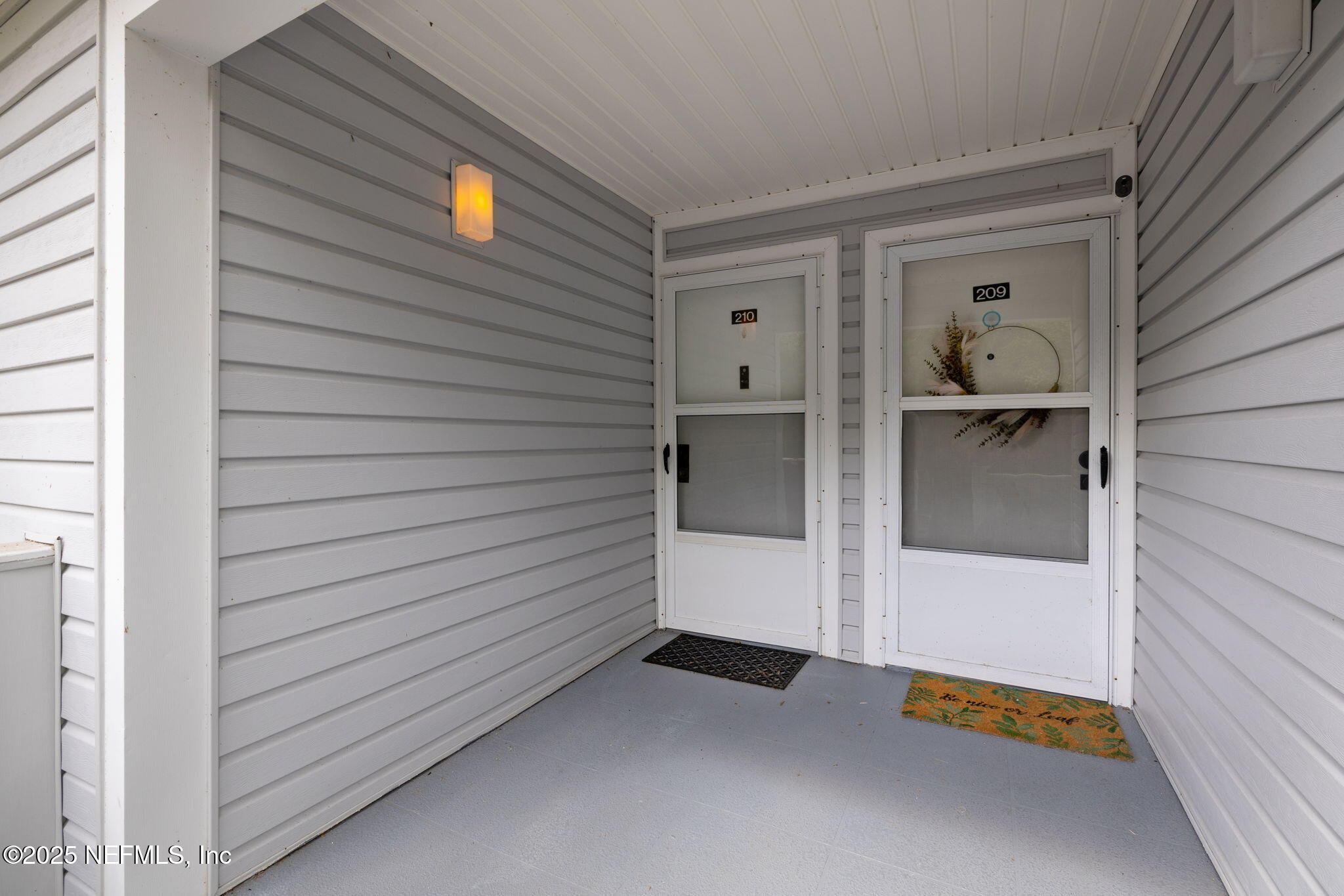 210 RIVER BEND Place B