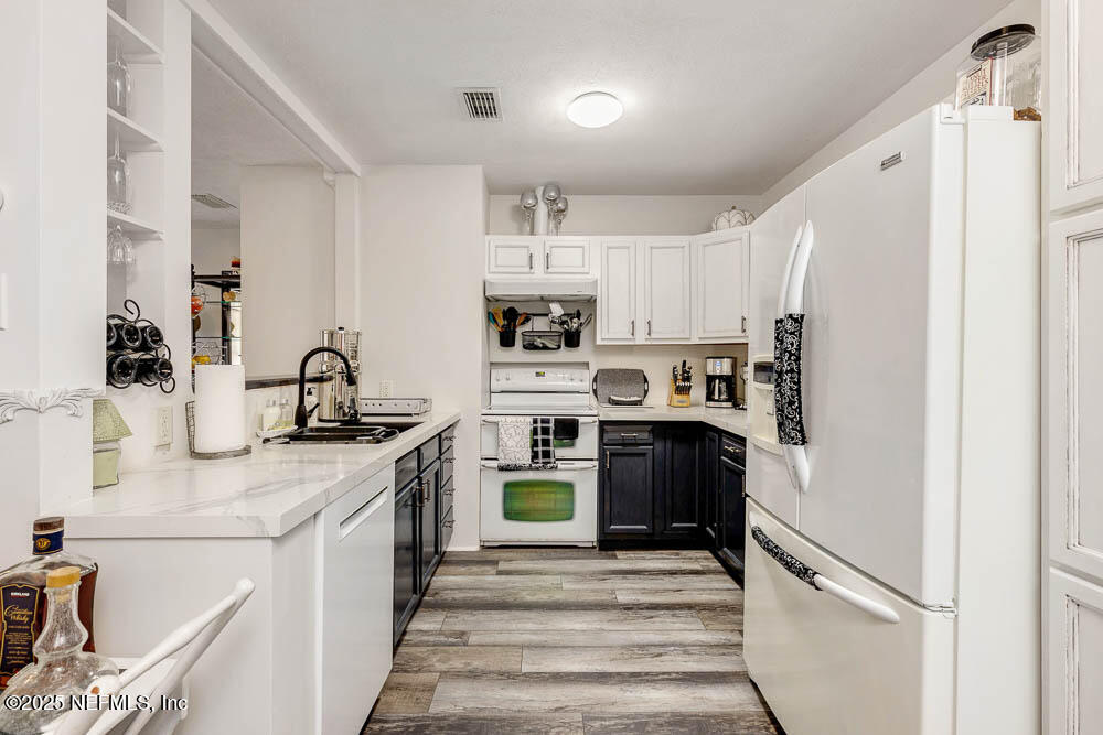 1228 GLEN LAURA Road