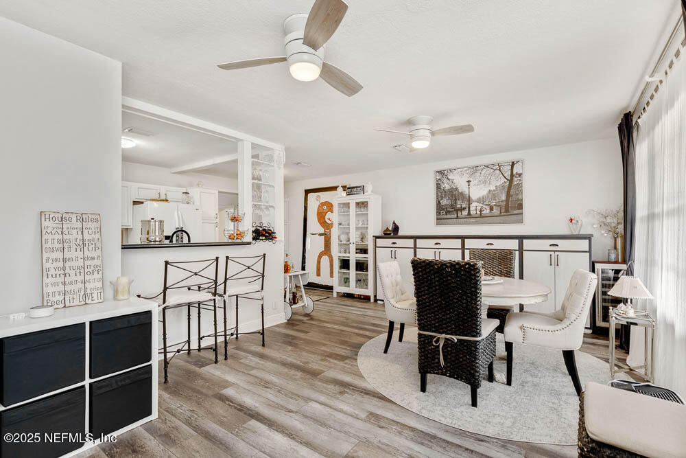 1228 GLEN LAURA Road