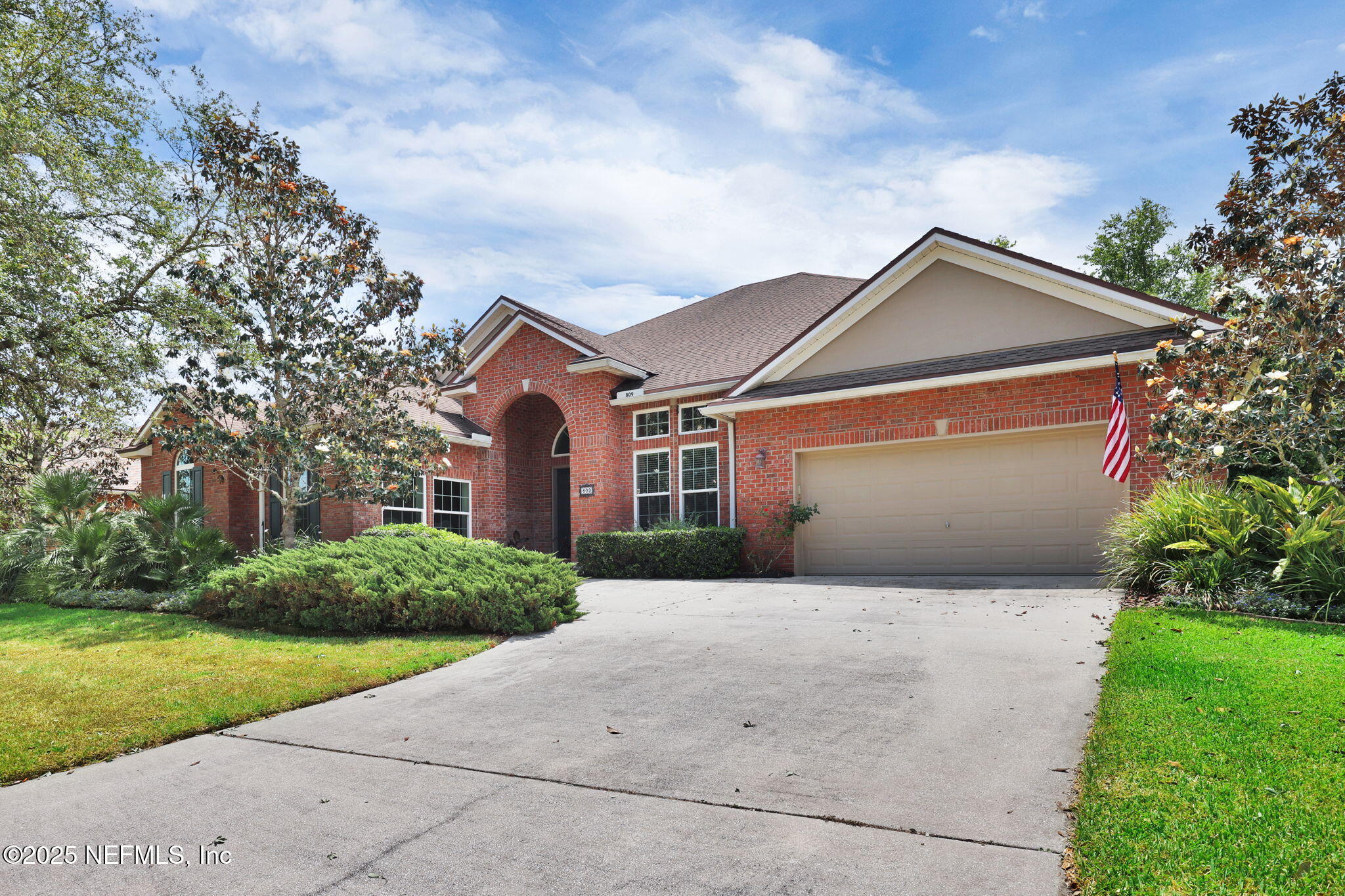 809 IFIELD Road