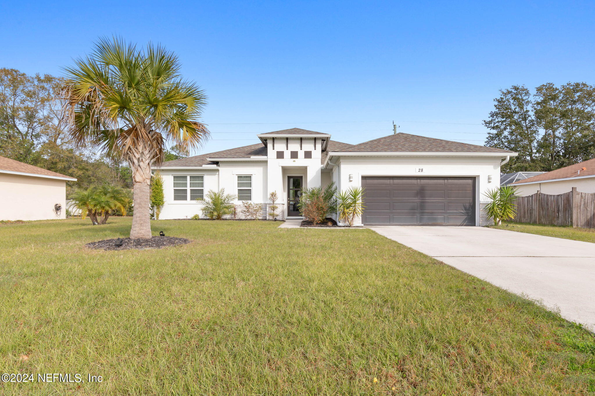 Palm Coast, FL home for sale located at 28 RYMSHAW Drive, Palm Coast, FL 32164