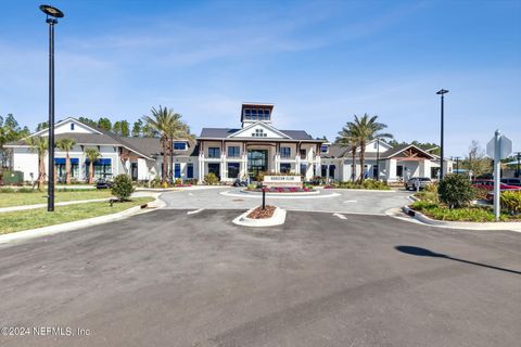 A home in Yulee