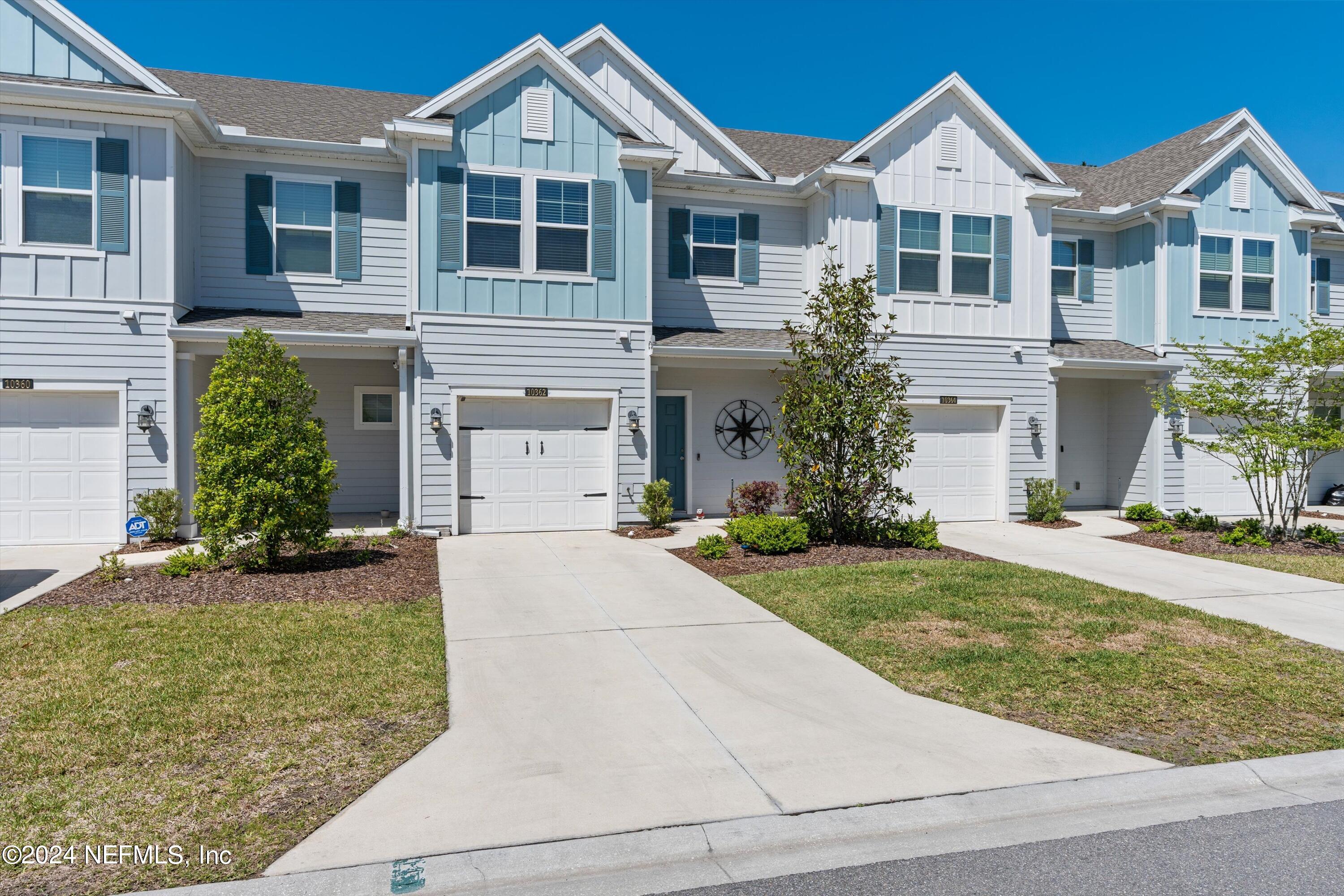 Jacksonville, FL home for sale located at 10362 Benson Lake Drive, Jacksonville, FL 32222