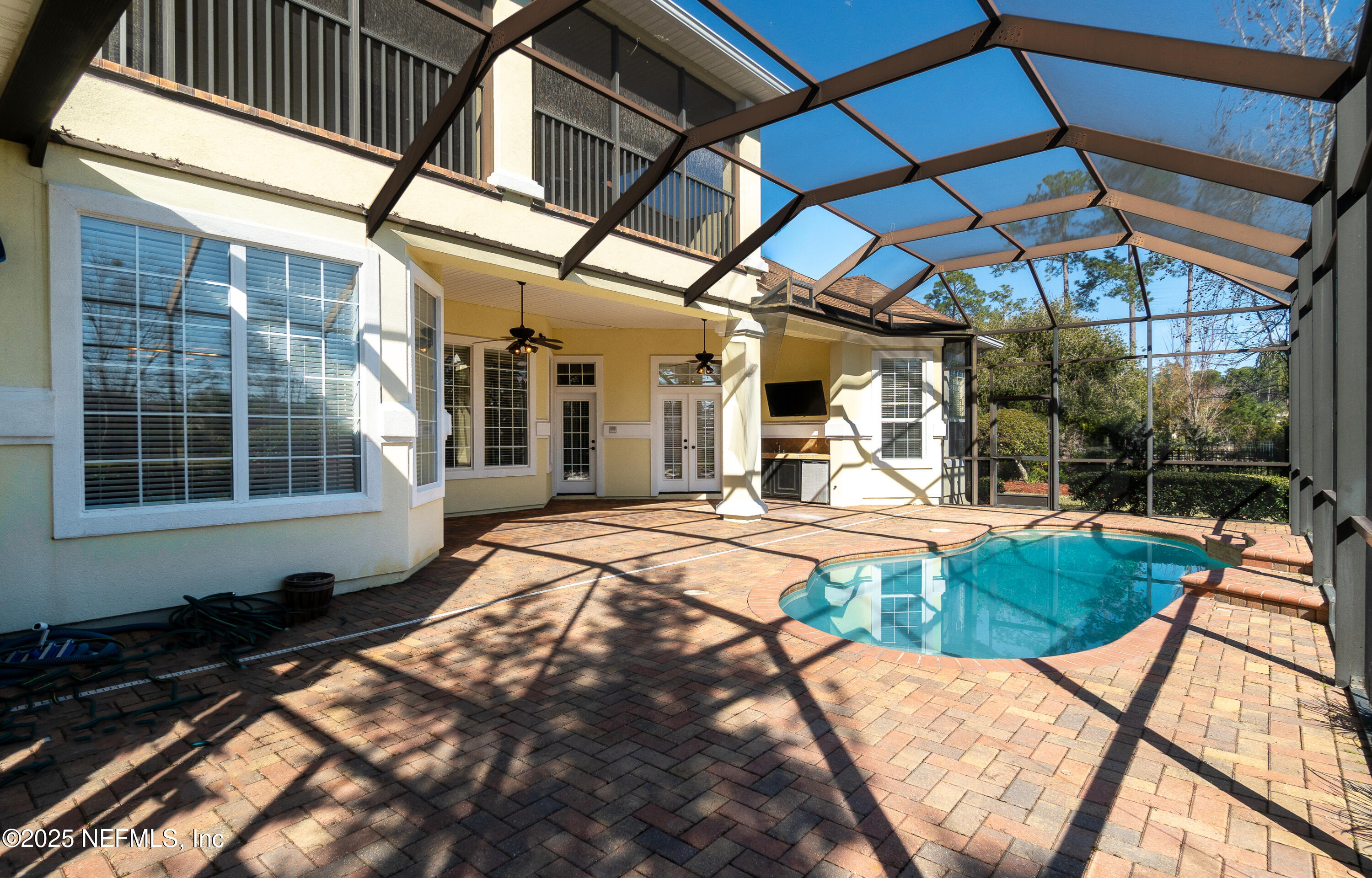 2723 SHADE TREE Drive