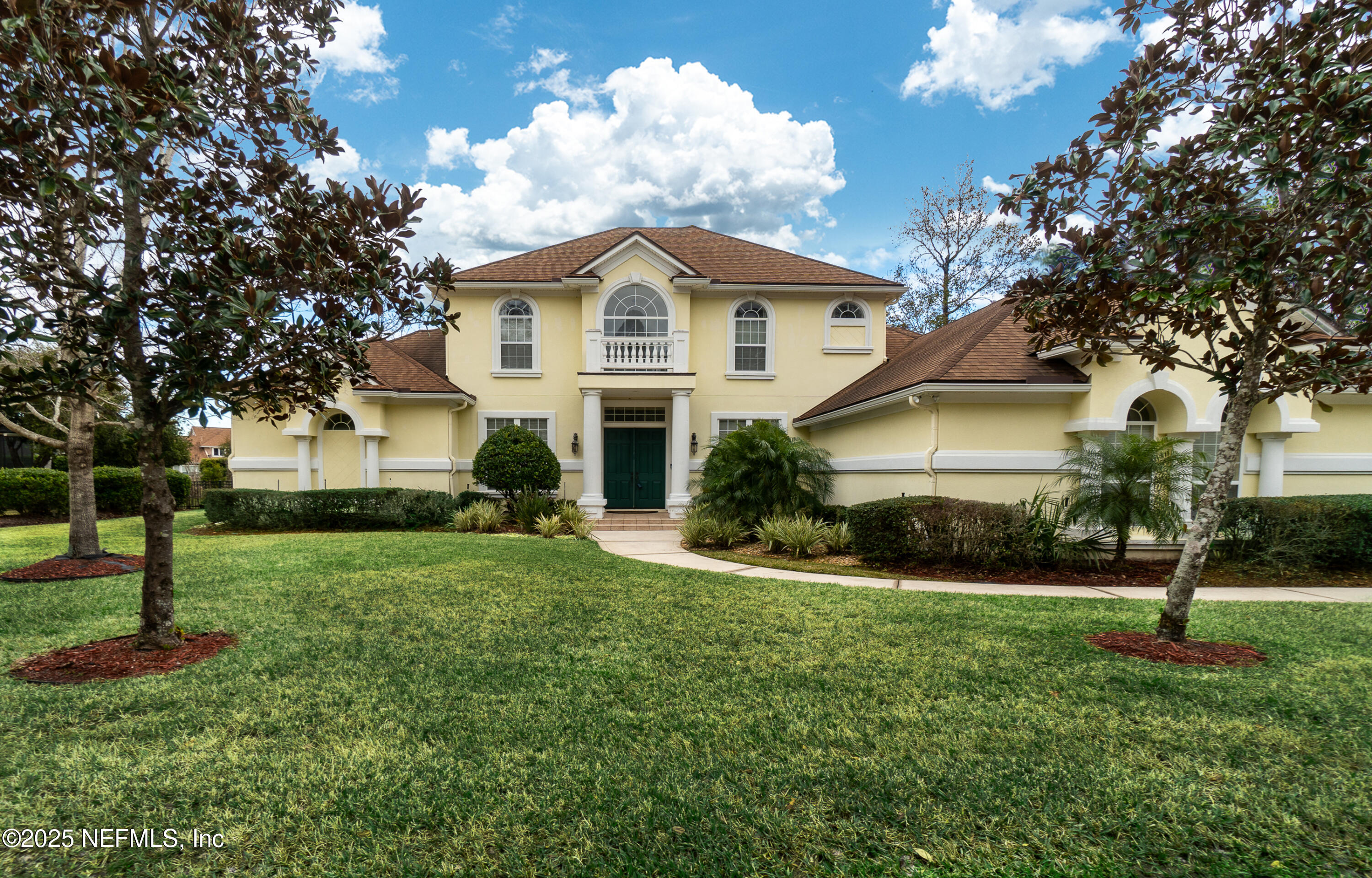 2723 SHADE TREE Drive