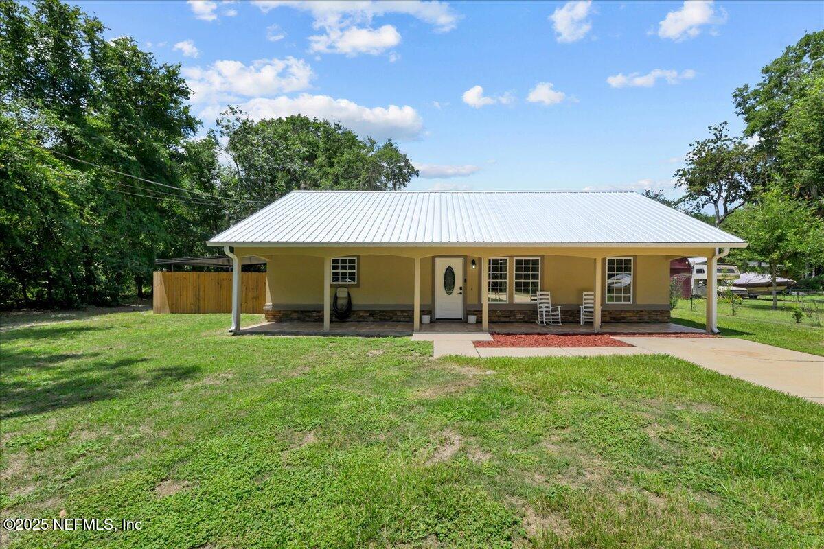105 OAKWOOD Road