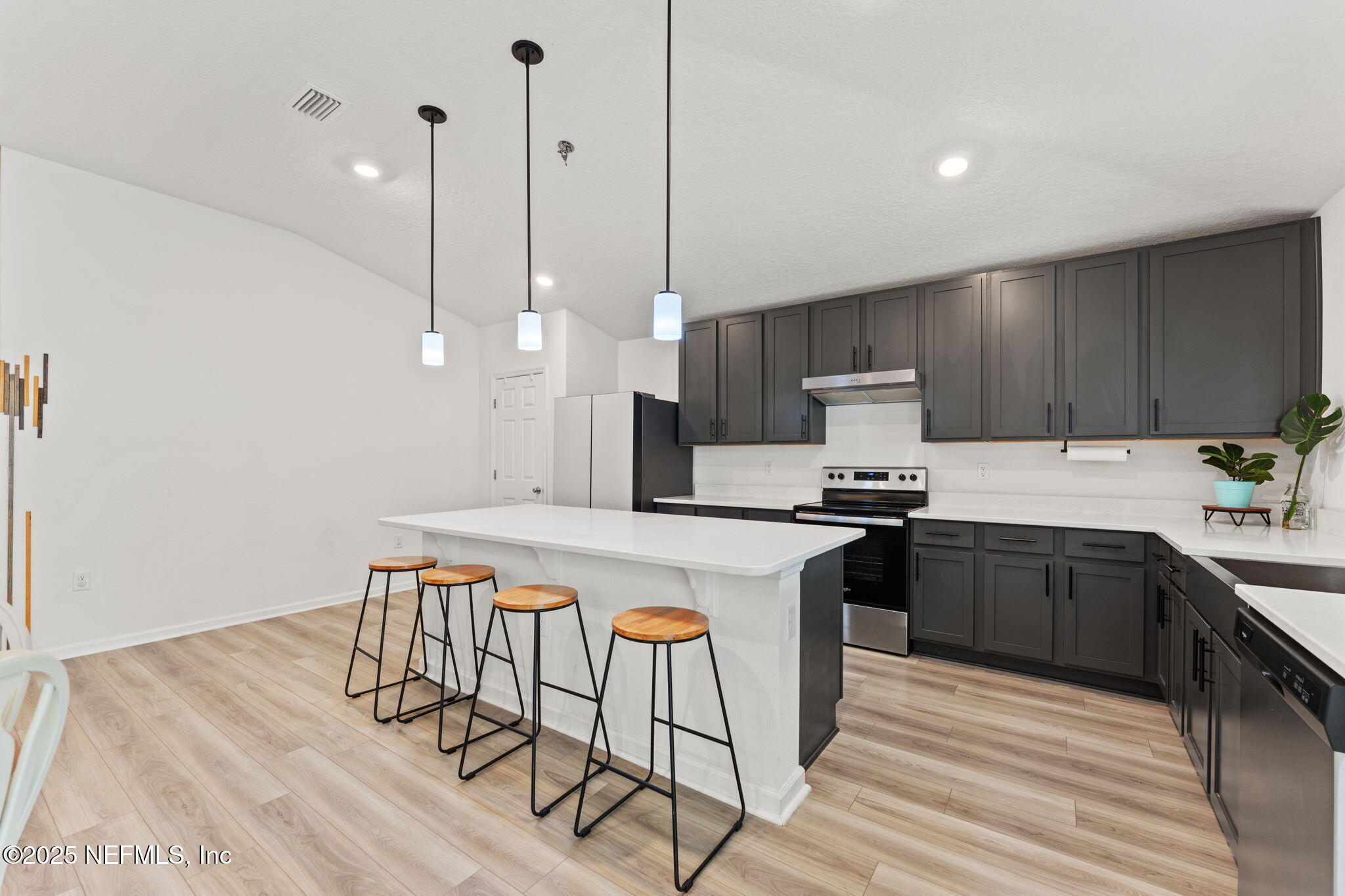 2256 HUDSON GROVE Drive