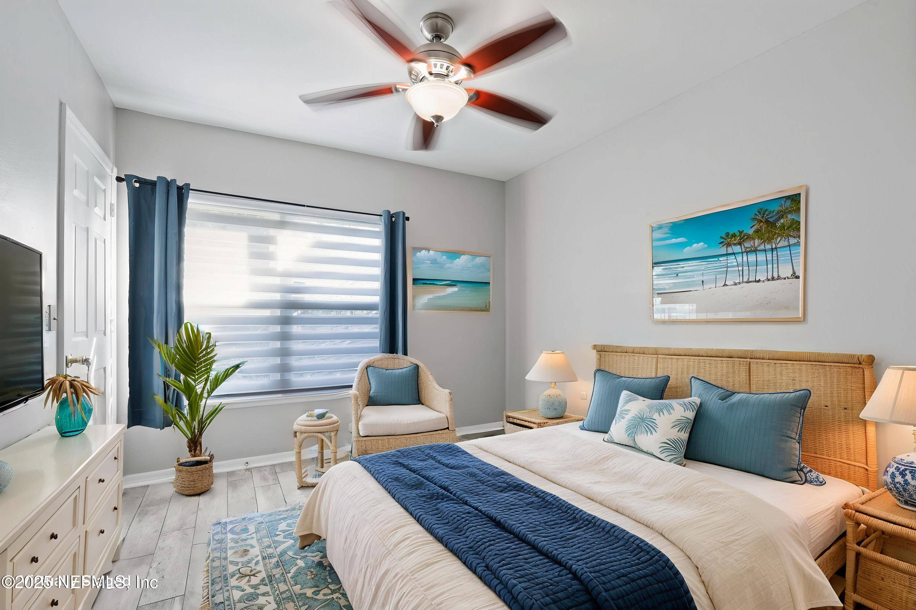 1800 THE GREENS Way 407