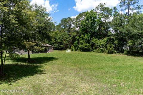 A home in Middleburg