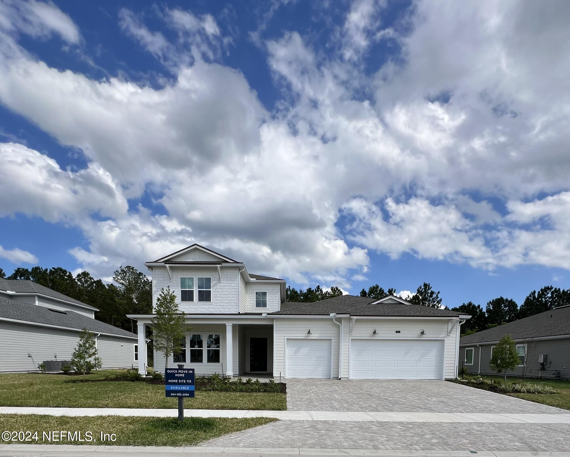 St Johns, FL home for sale located at 510 HILLENDALE Circle, St Johns, FL 32259