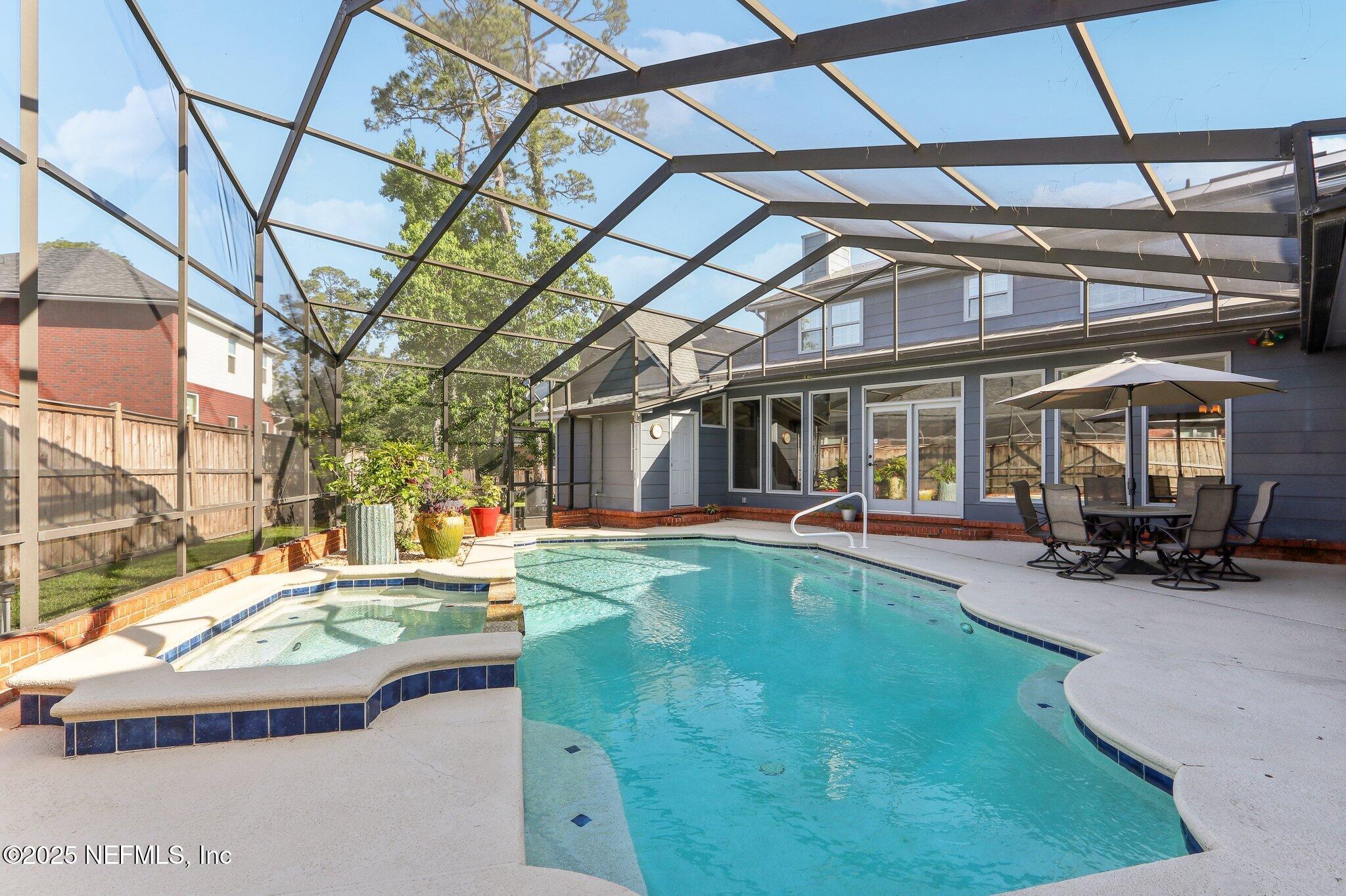 2942 MANDARIN HOLLOW Drive
