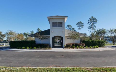 A home in Yulee