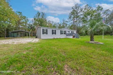 A home in Lake Butler