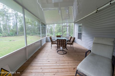 A home in Lake Butler