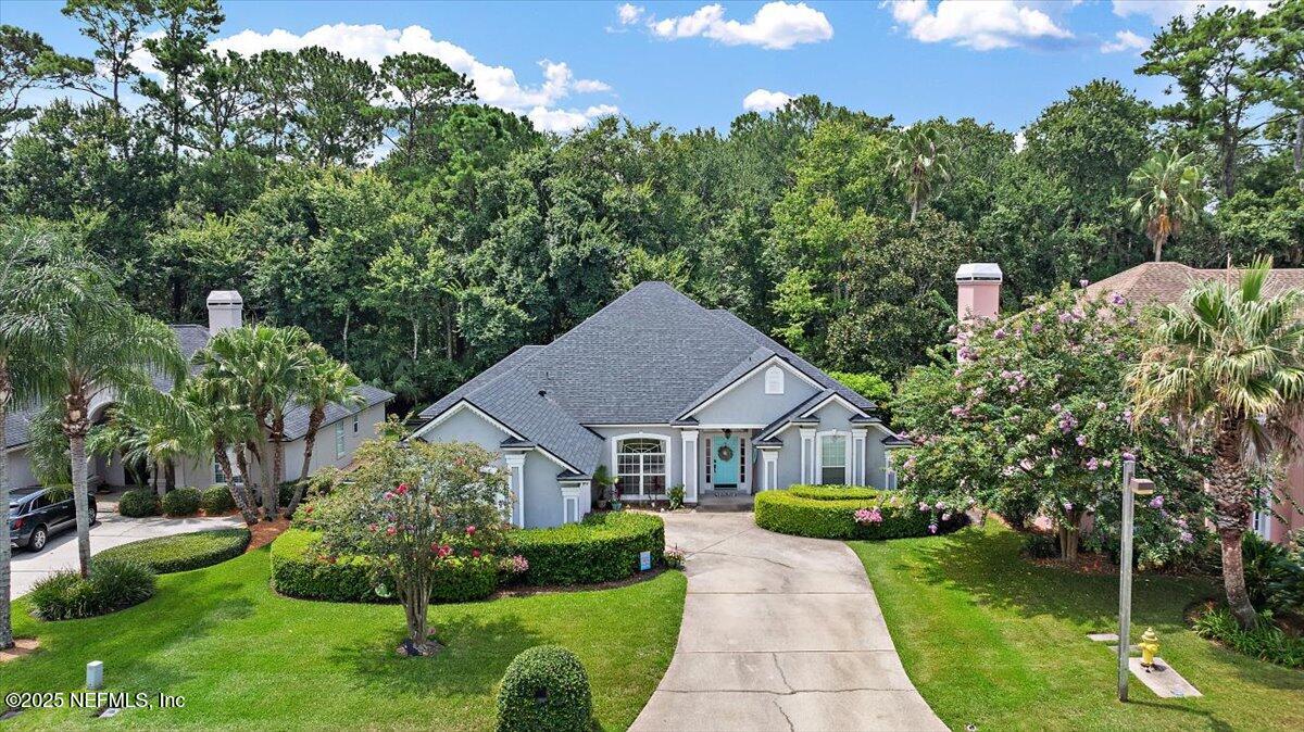 121 BOUGANVILLA Drive