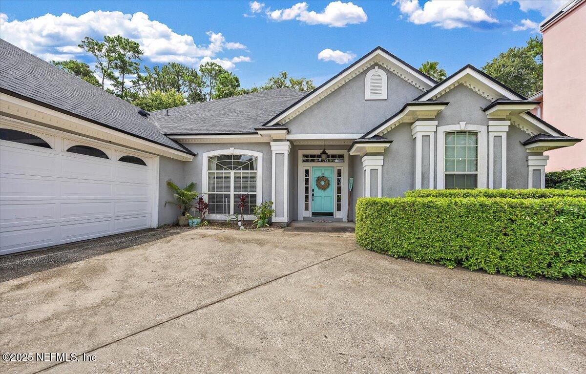 121 BOUGANVILLA Drive