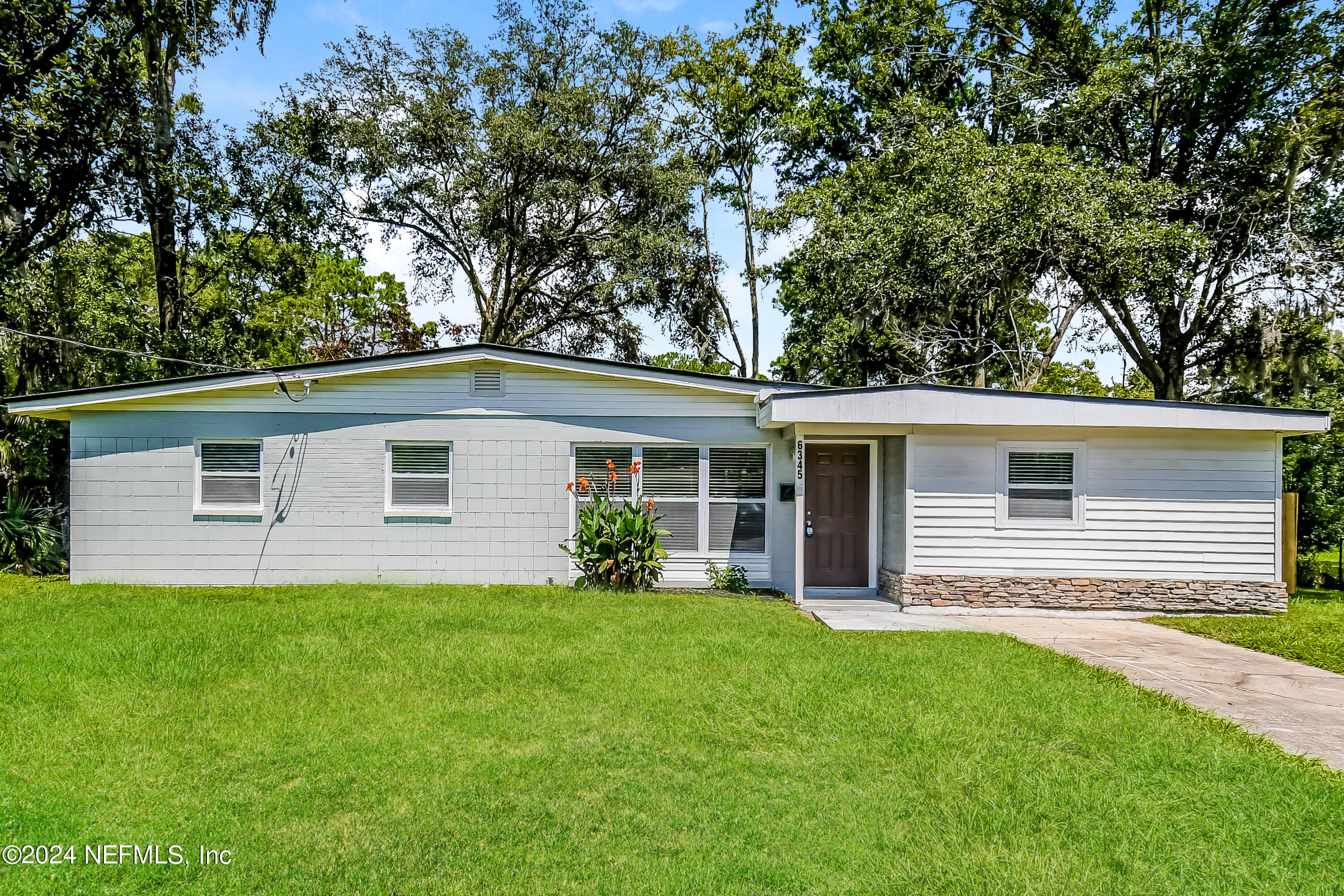Jacksonville, FL home for sale located at 6345 David Drive, Jacksonville, FL 32210