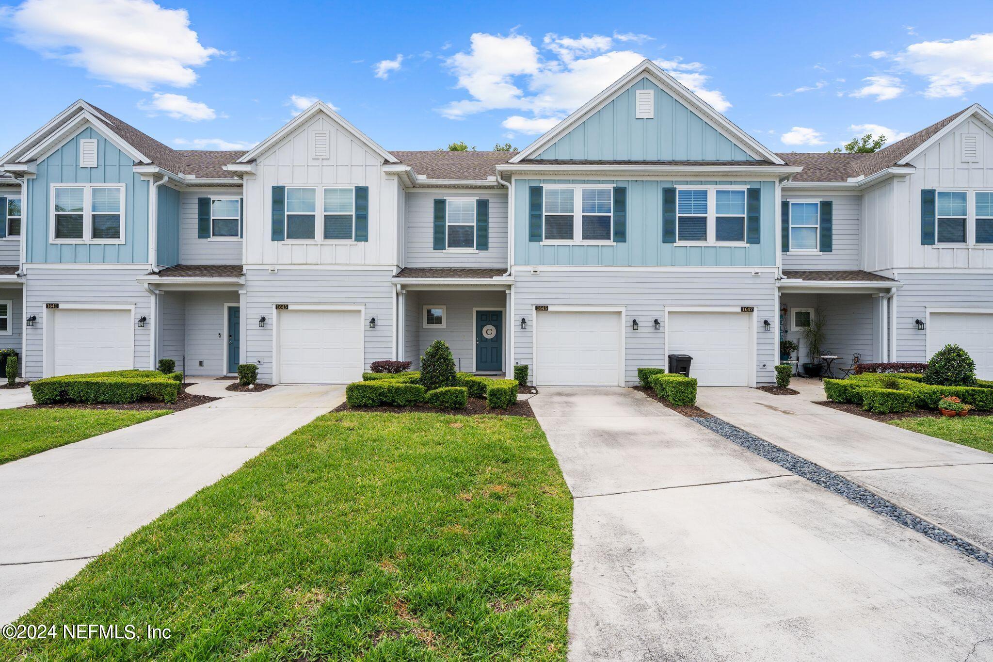 Jacksonville, FL home for sale located at 1645 Pottsburg Point Drive, Jacksonville, FL 32207