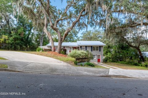 A home in Keystone Heights