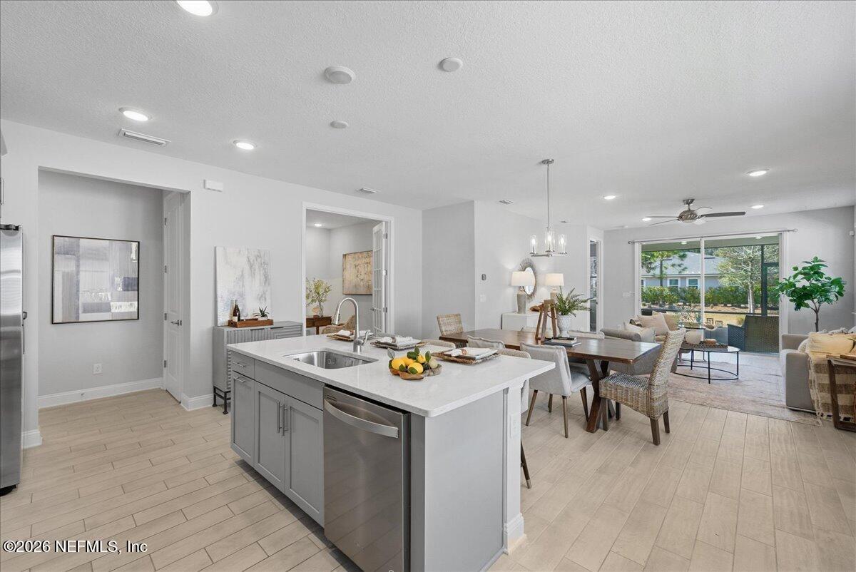 130 JUNIPER HILLS Drive