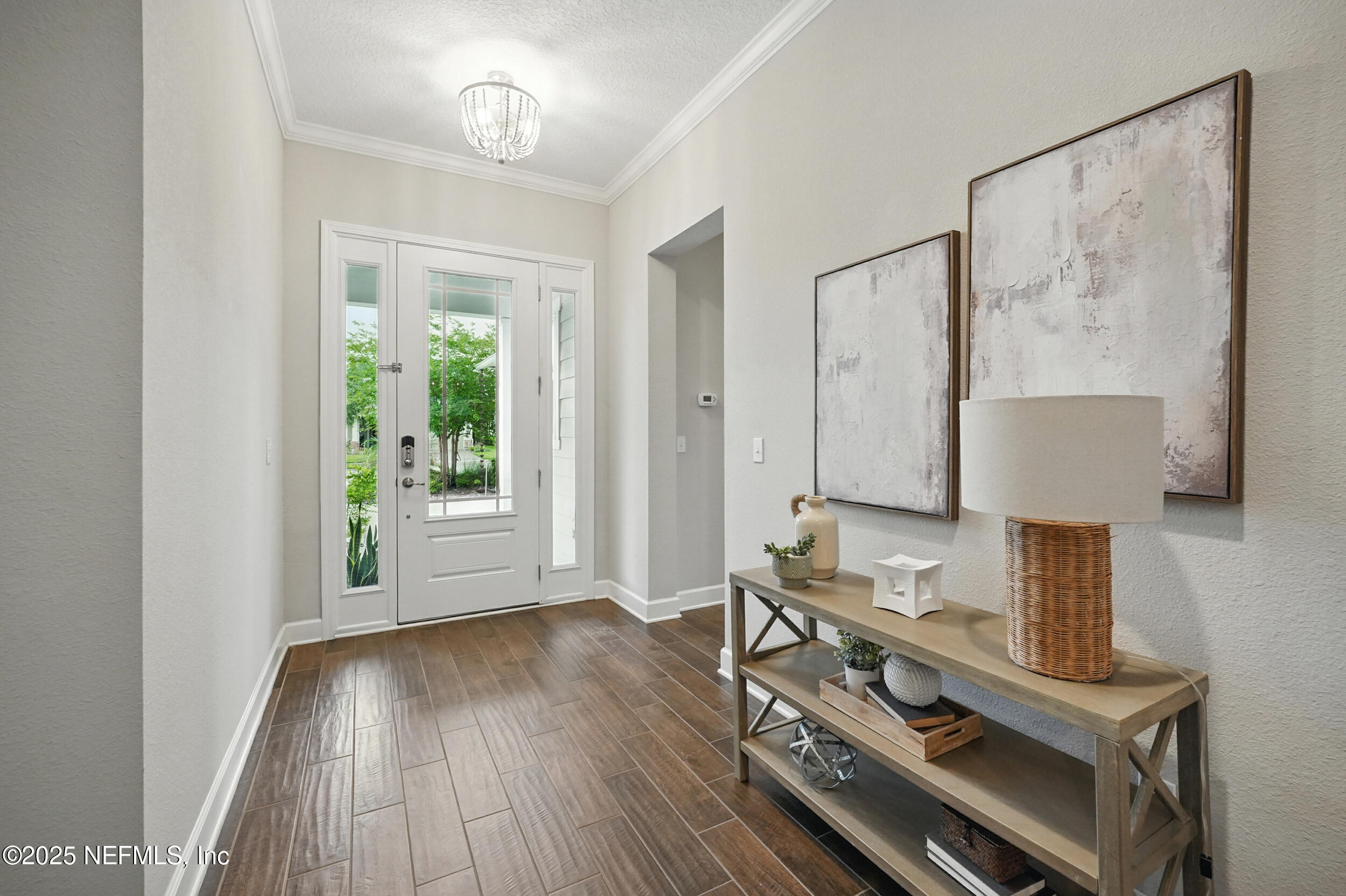 121 PINE MANOR Drive