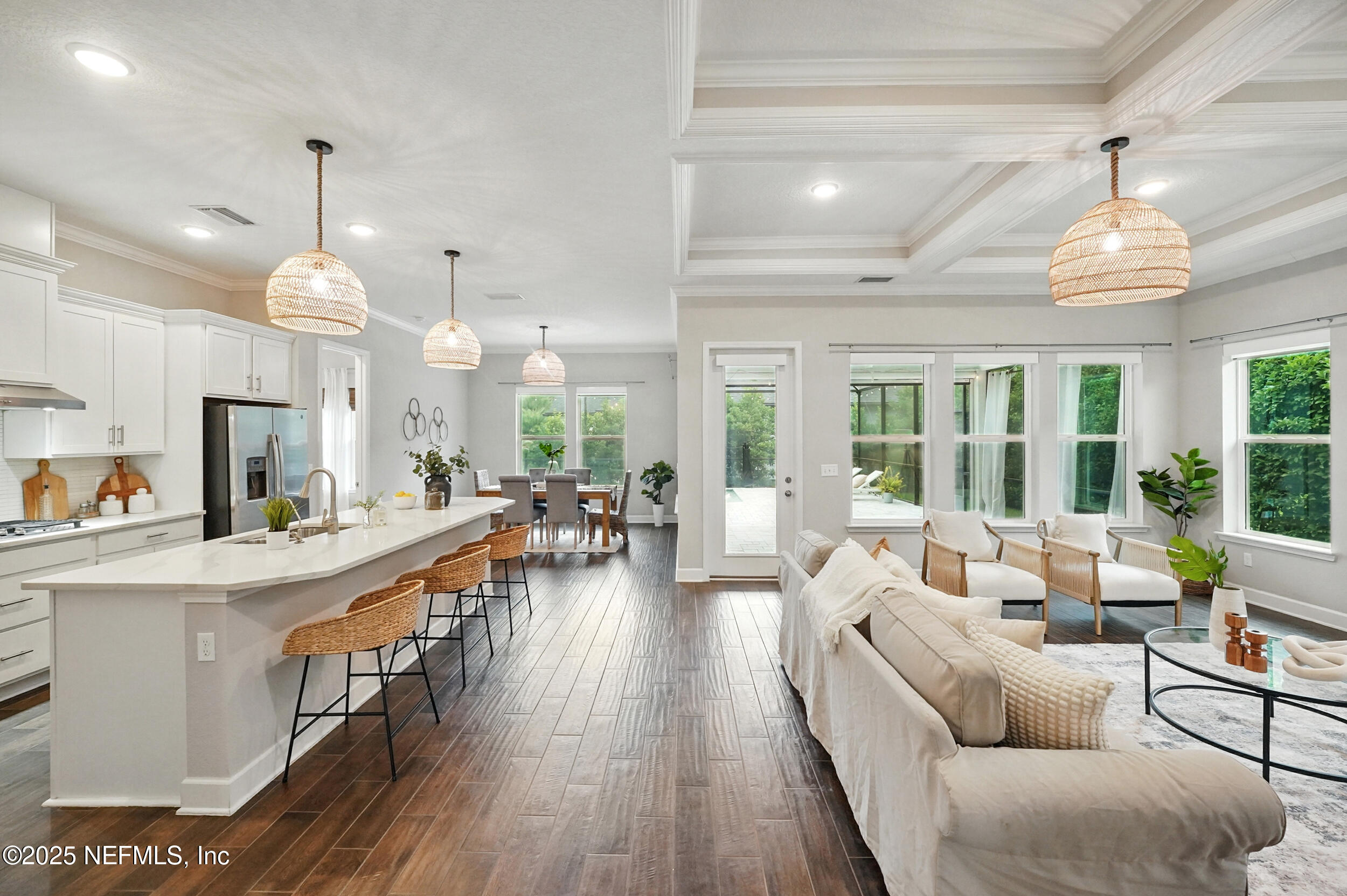 121 PINE MANOR Drive