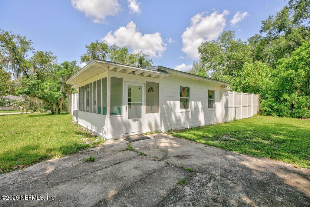 4186 RUBY Drive E