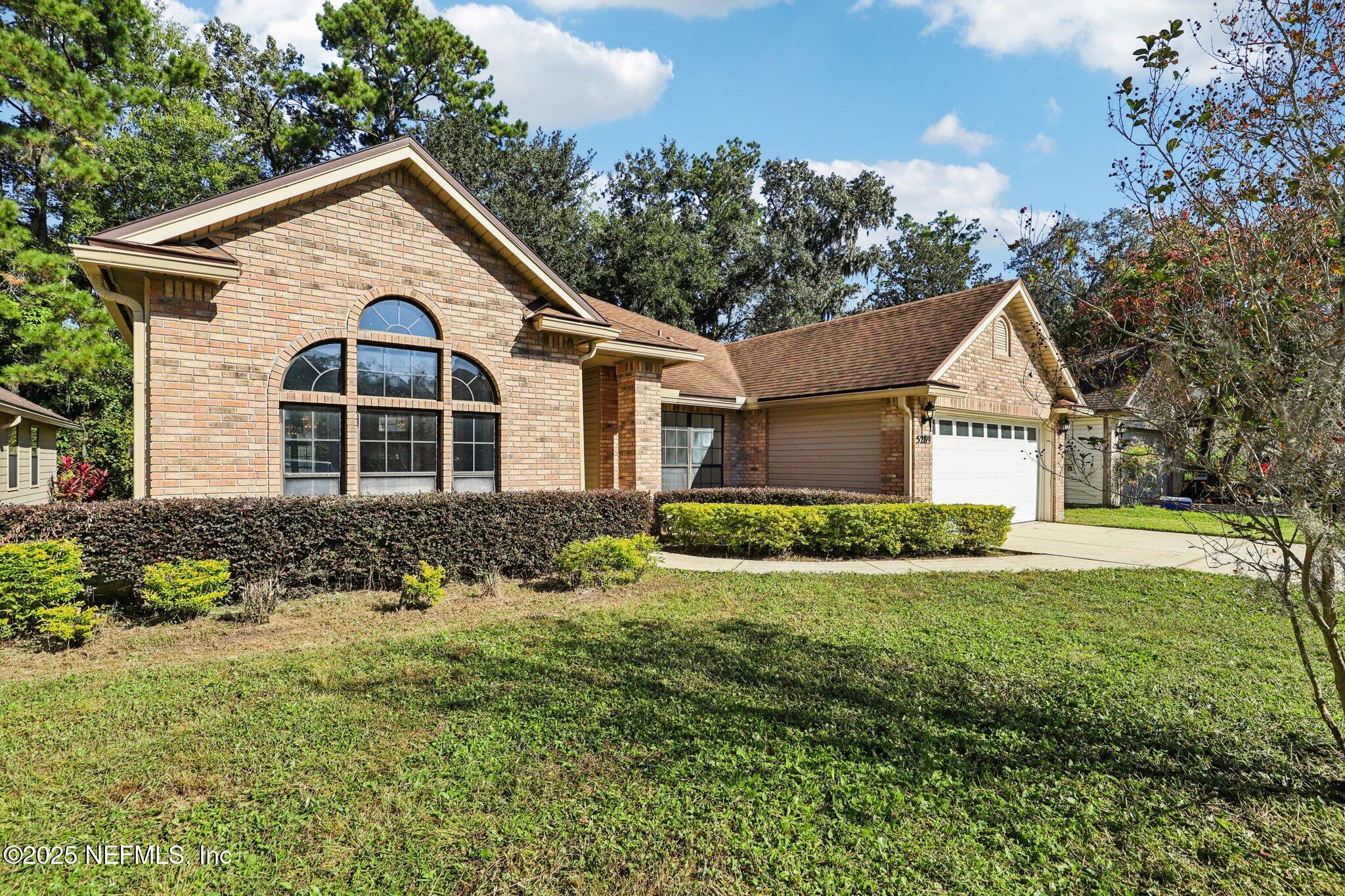 5289 OXFORD CREST Drive