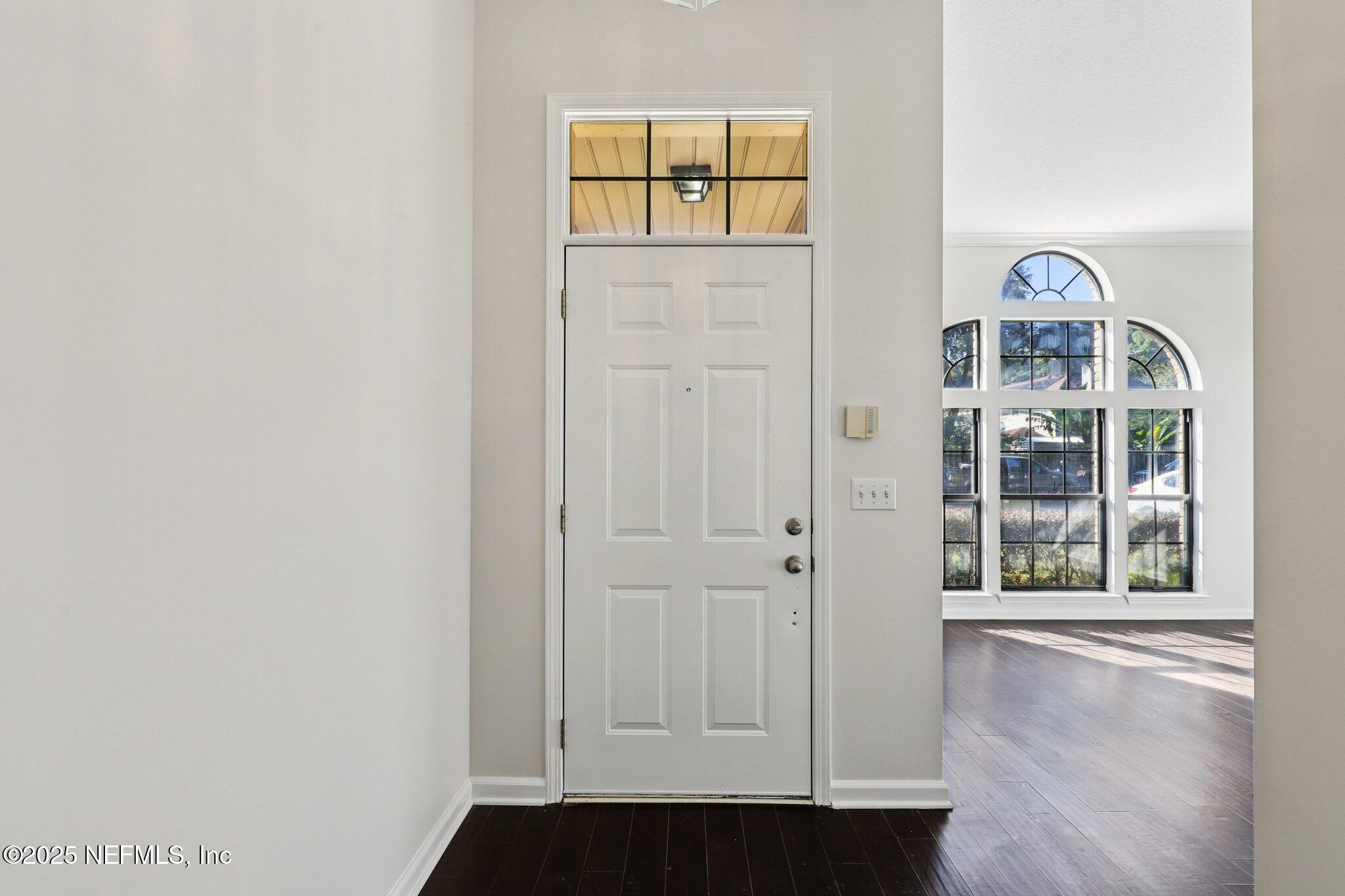 5289 OXFORD CREST Drive