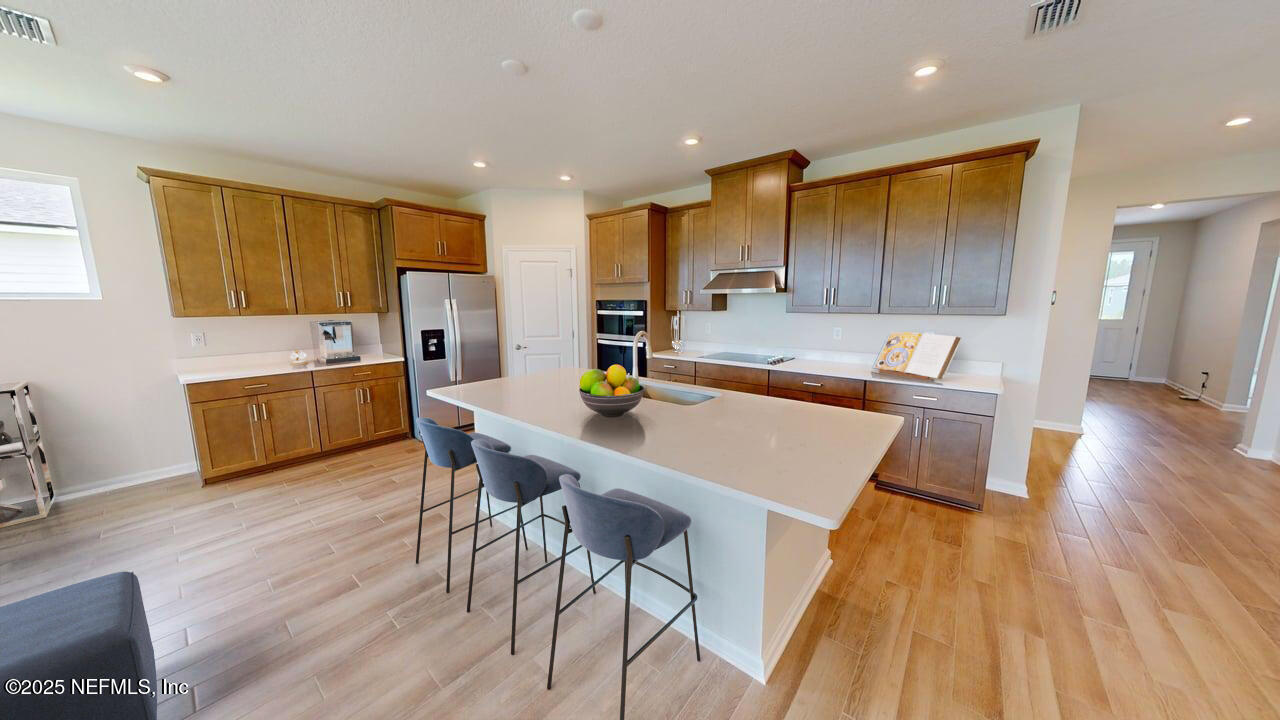 3255 LAGO VISTA Drive