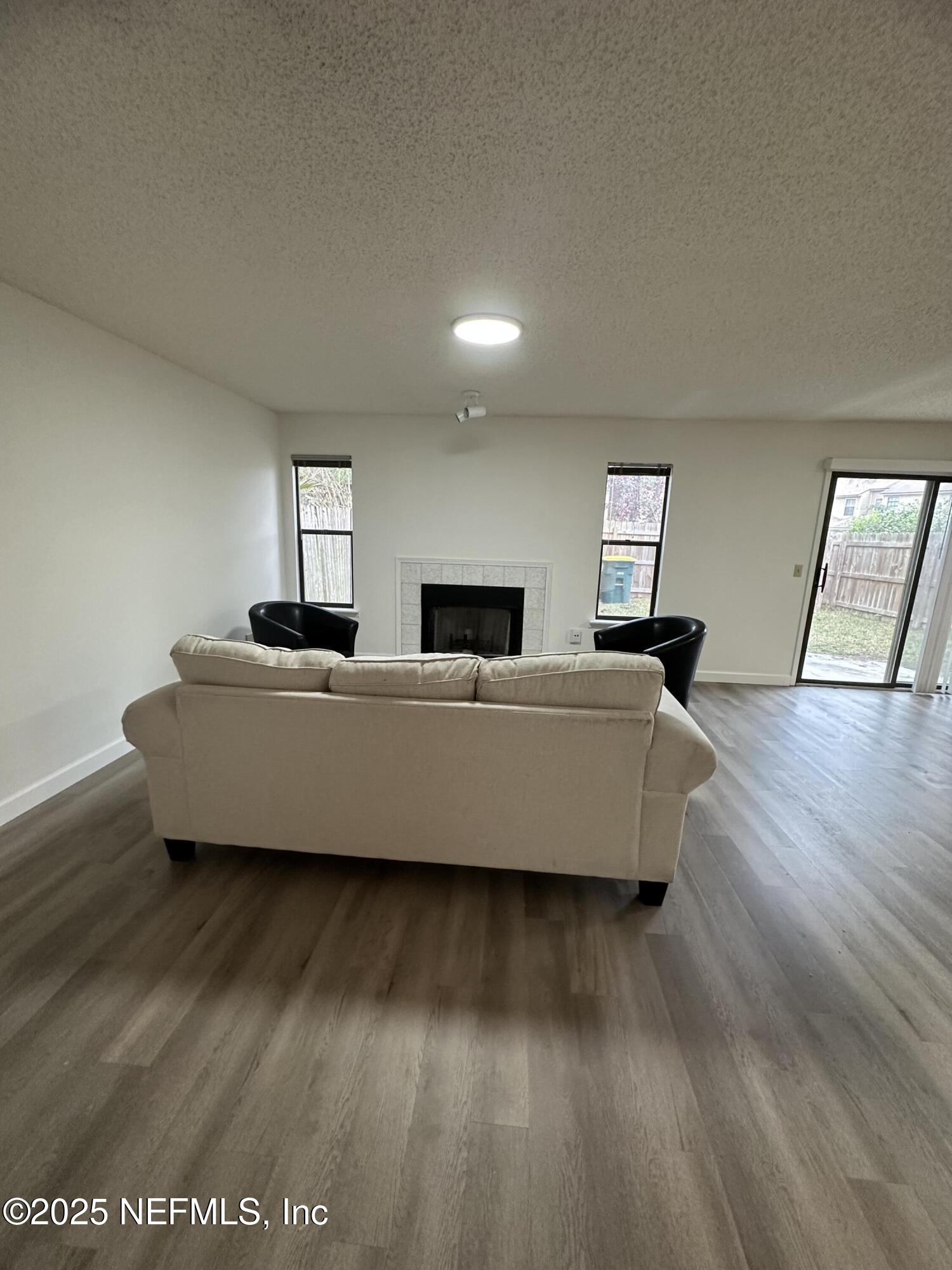 10060 HIDDEN BRANCH Drive E