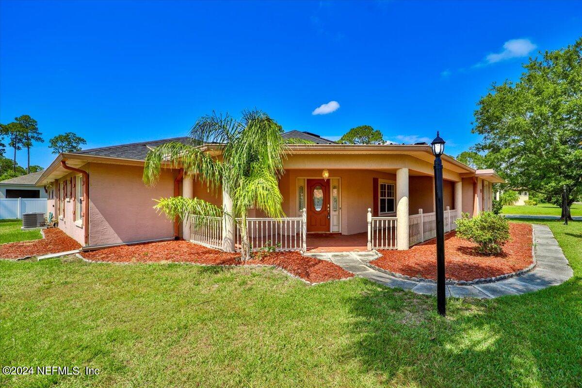 Palm Coast, FL home for sale located at 91 Bayside Drive, Palm Coast, FL 32137