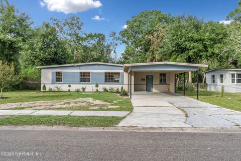 Photo of 6309 SAUTERNE Drive, Jacksonville, FL 32210 (MLS # 2129937)