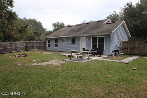 A home in Interlachen