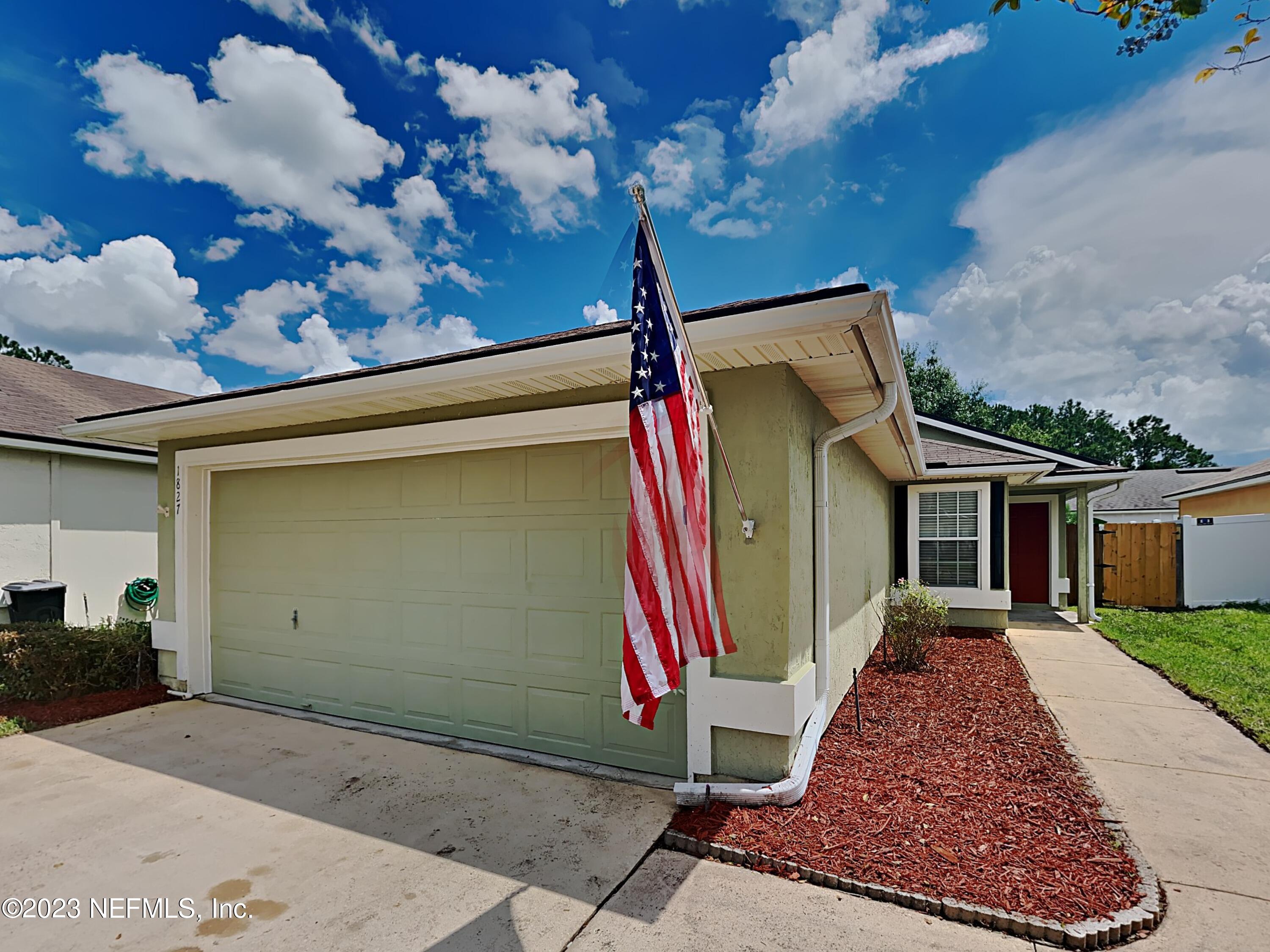 MIDDLEBURG, FL home for sale located at 1827 PINETA COVE DR, MIDDLEBURG, FL 32068
