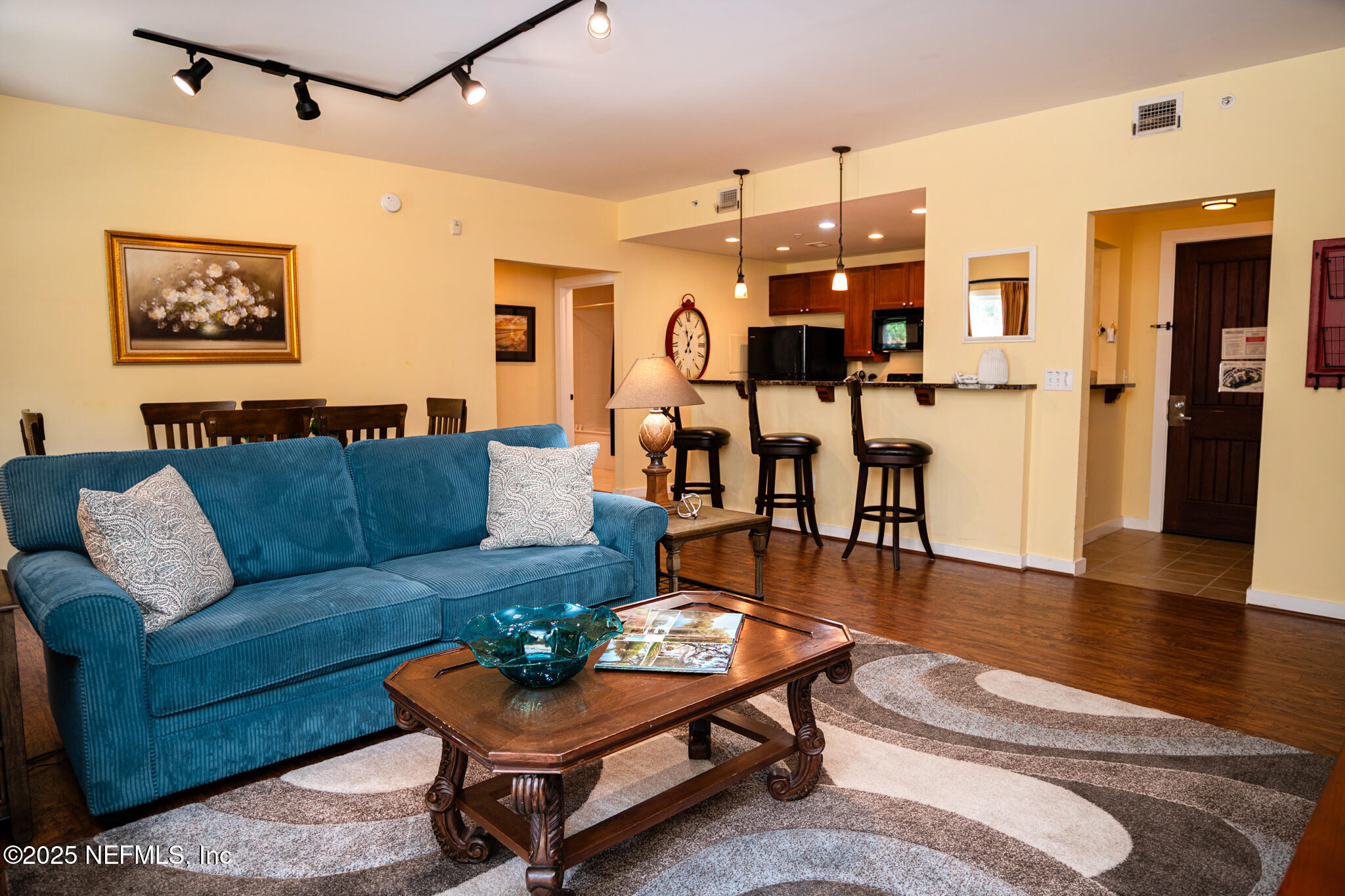 955 REGISTRY Boulevard 107