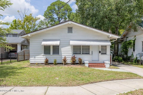 Photo of 2687 GREEN Street, Jacksonville, FL 32204 (MLS # 2160121)
