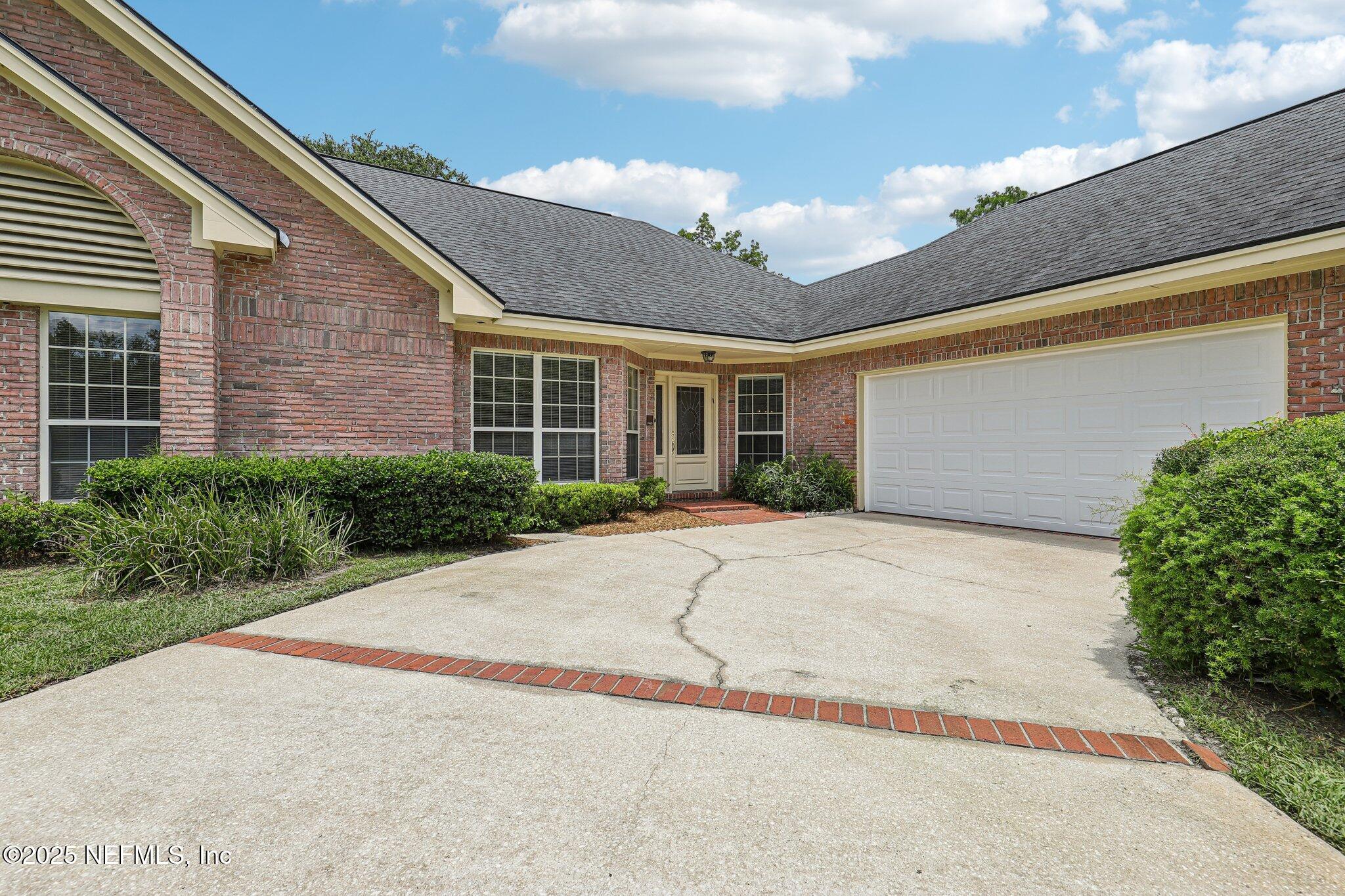 759 MATTERHORN Court